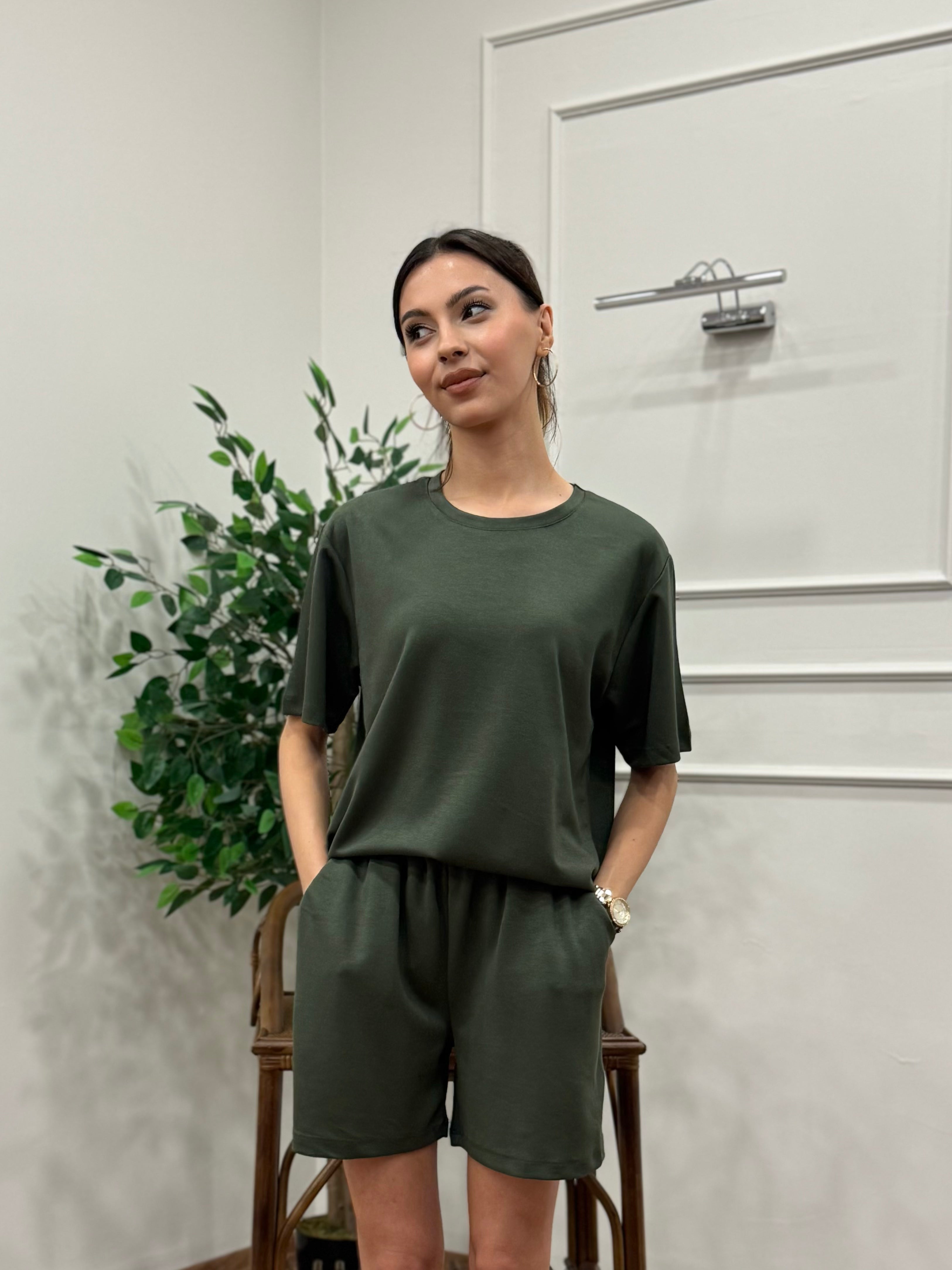 Modal Kumaş Oversize Bluz Şortlu Takım Haki