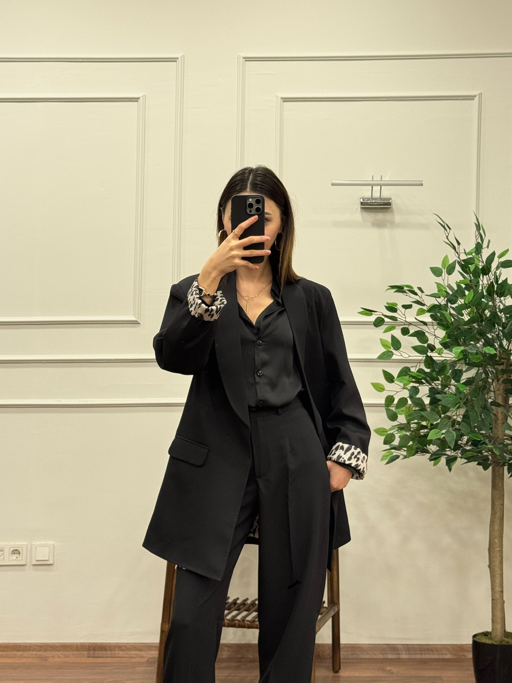 Siyah Vatkalı İçi Astarlı Blazer Palazzo Pantolon Premium Takım