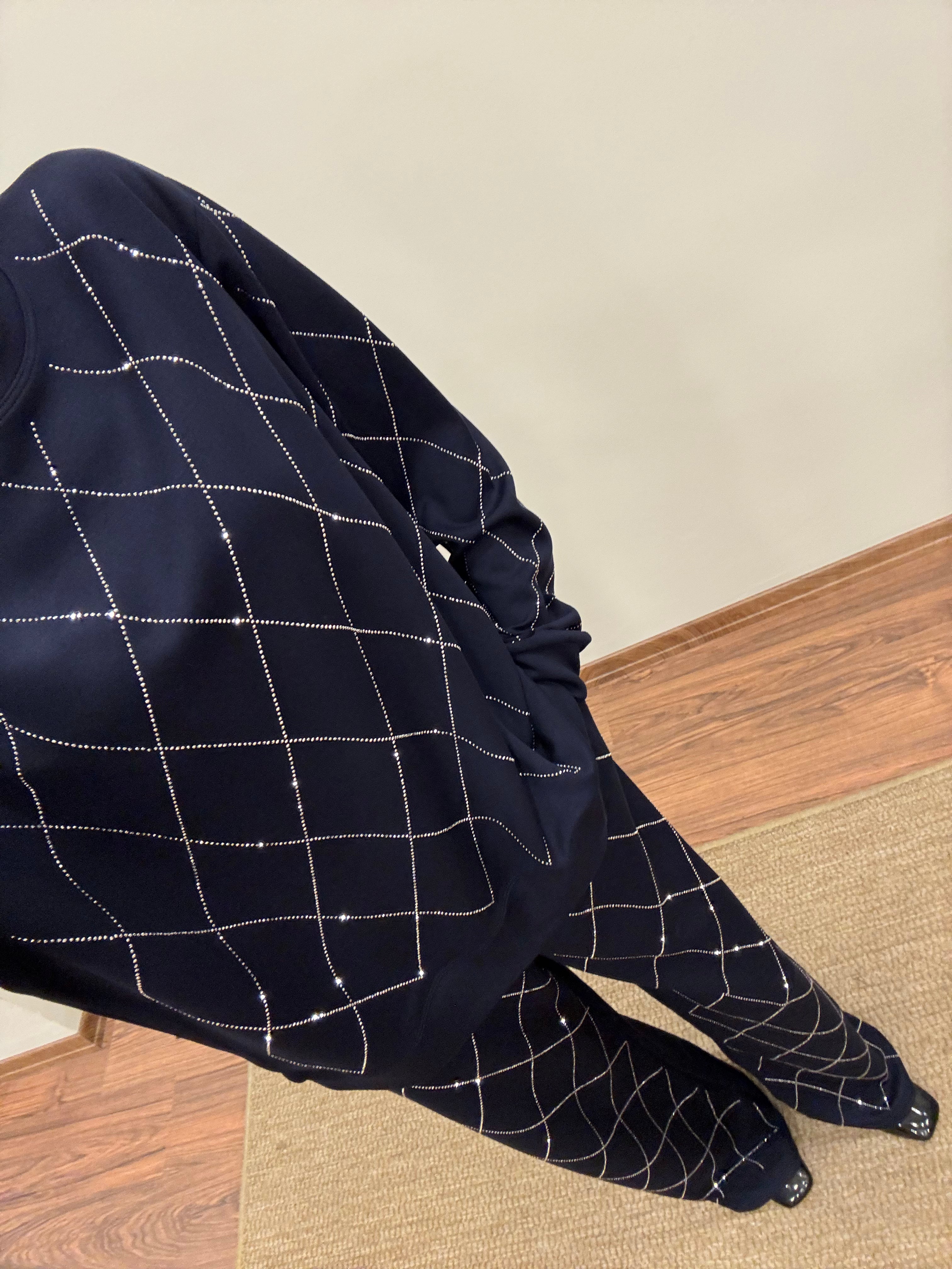 Baklava Desen Lacivert Taşlı Takım