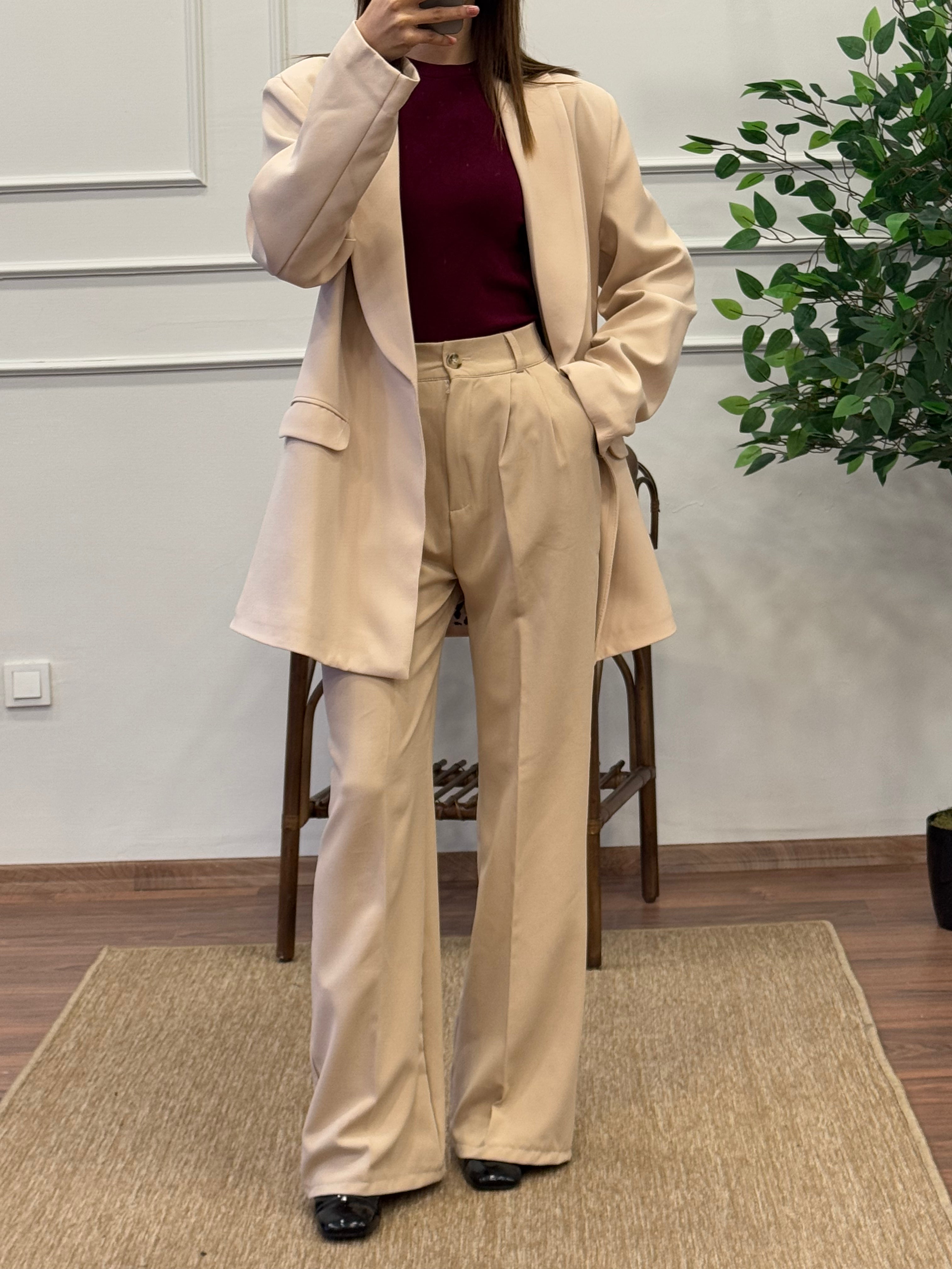 Krem Vatkalı İçi Astarlı Blazer Pantolon Premium Takım