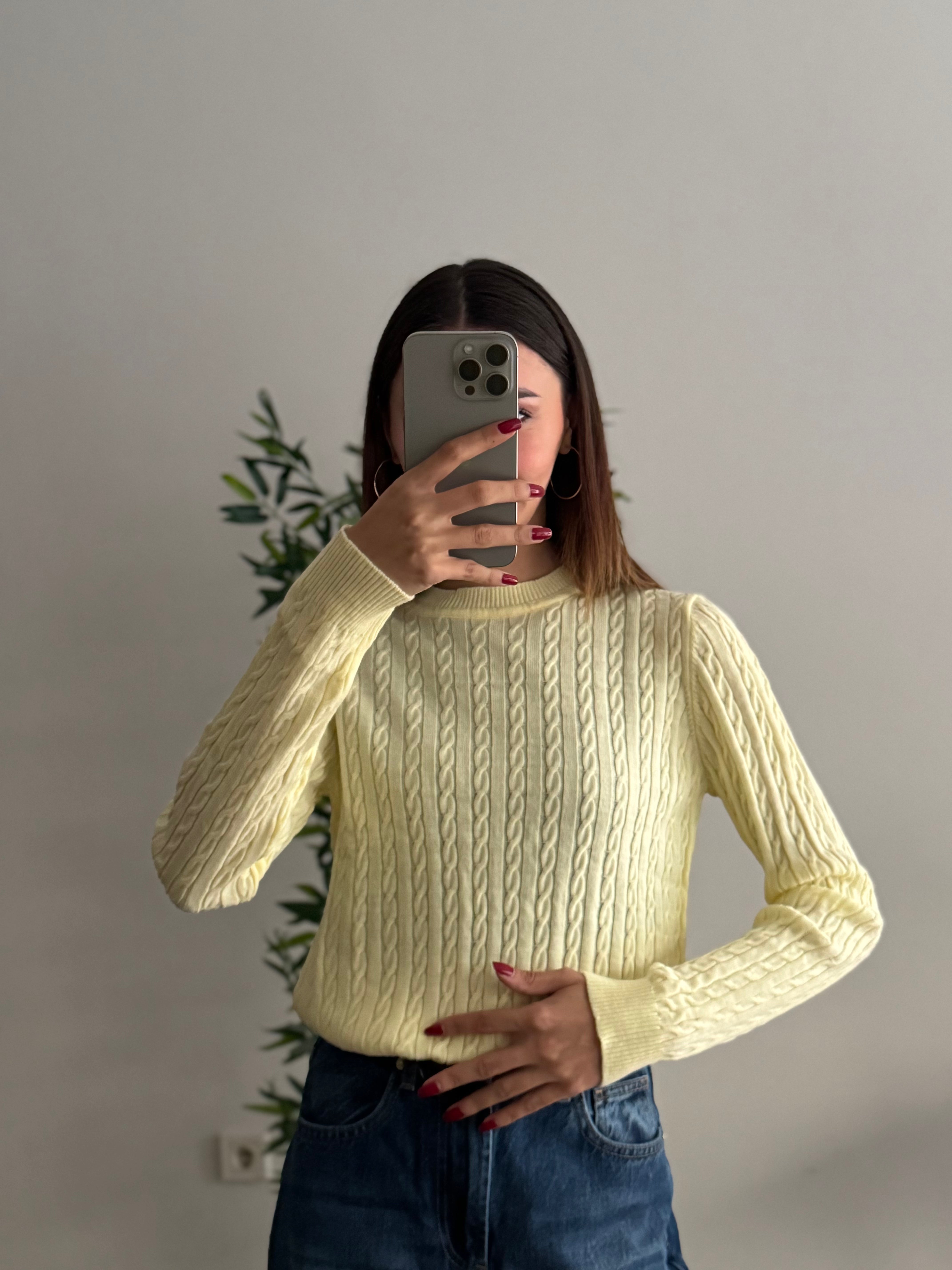 Örgü Detay Sarı Bluz