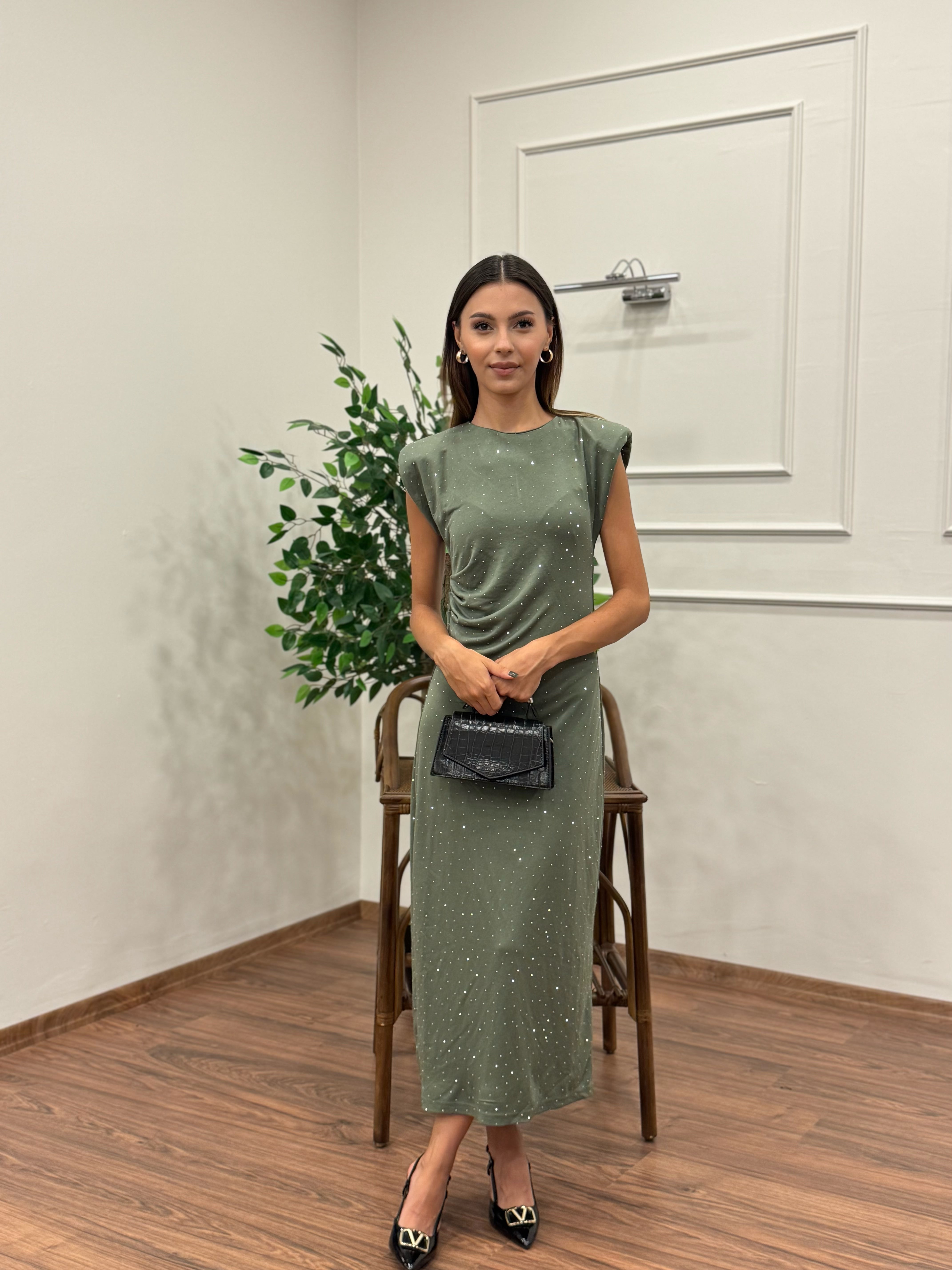 Taş Baskı Drape Detay Omuz Vatkalı Haki Elbise