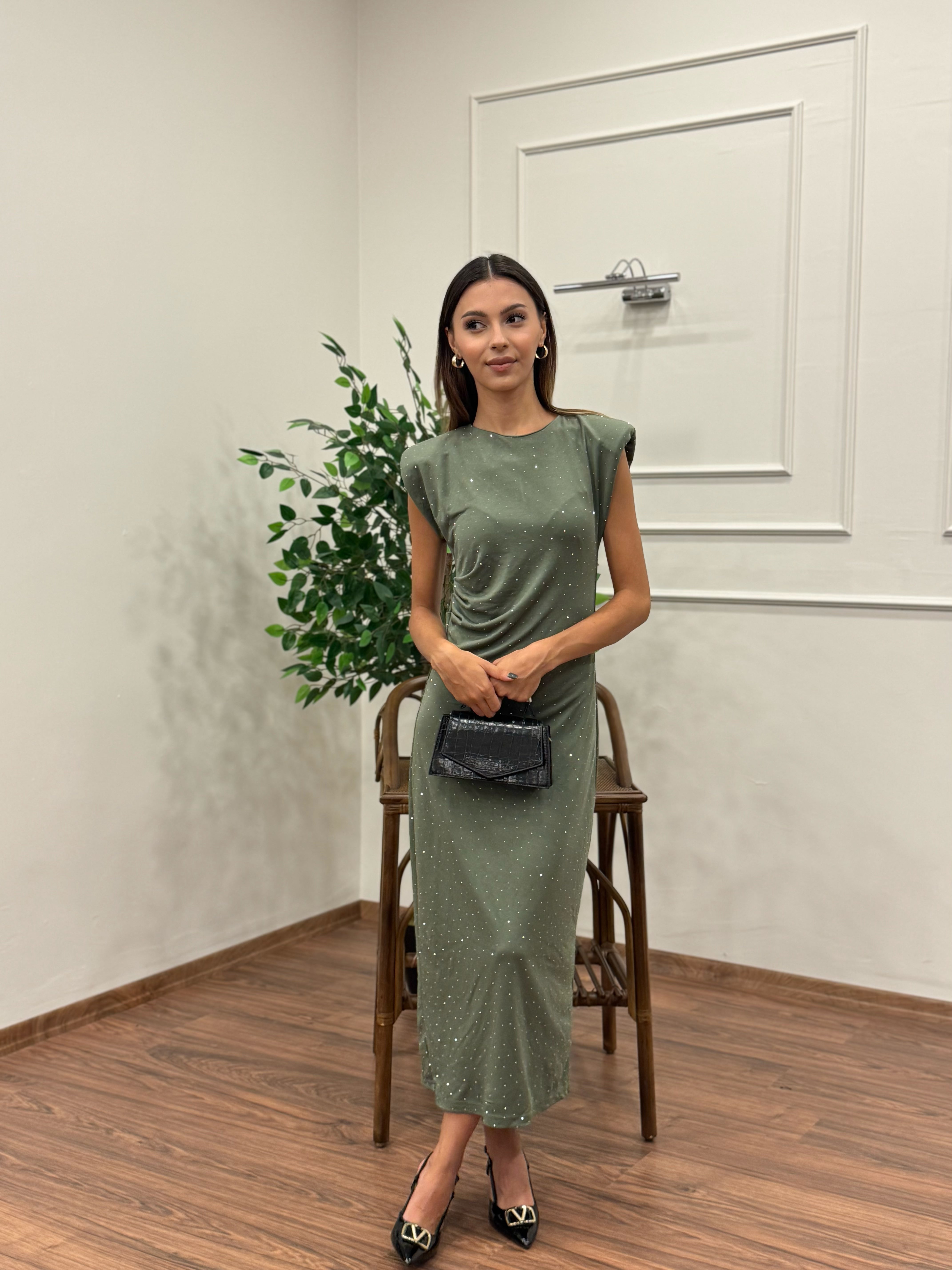 Taş Baskı Drape Detay Omuz Vatkalı Haki Elbise