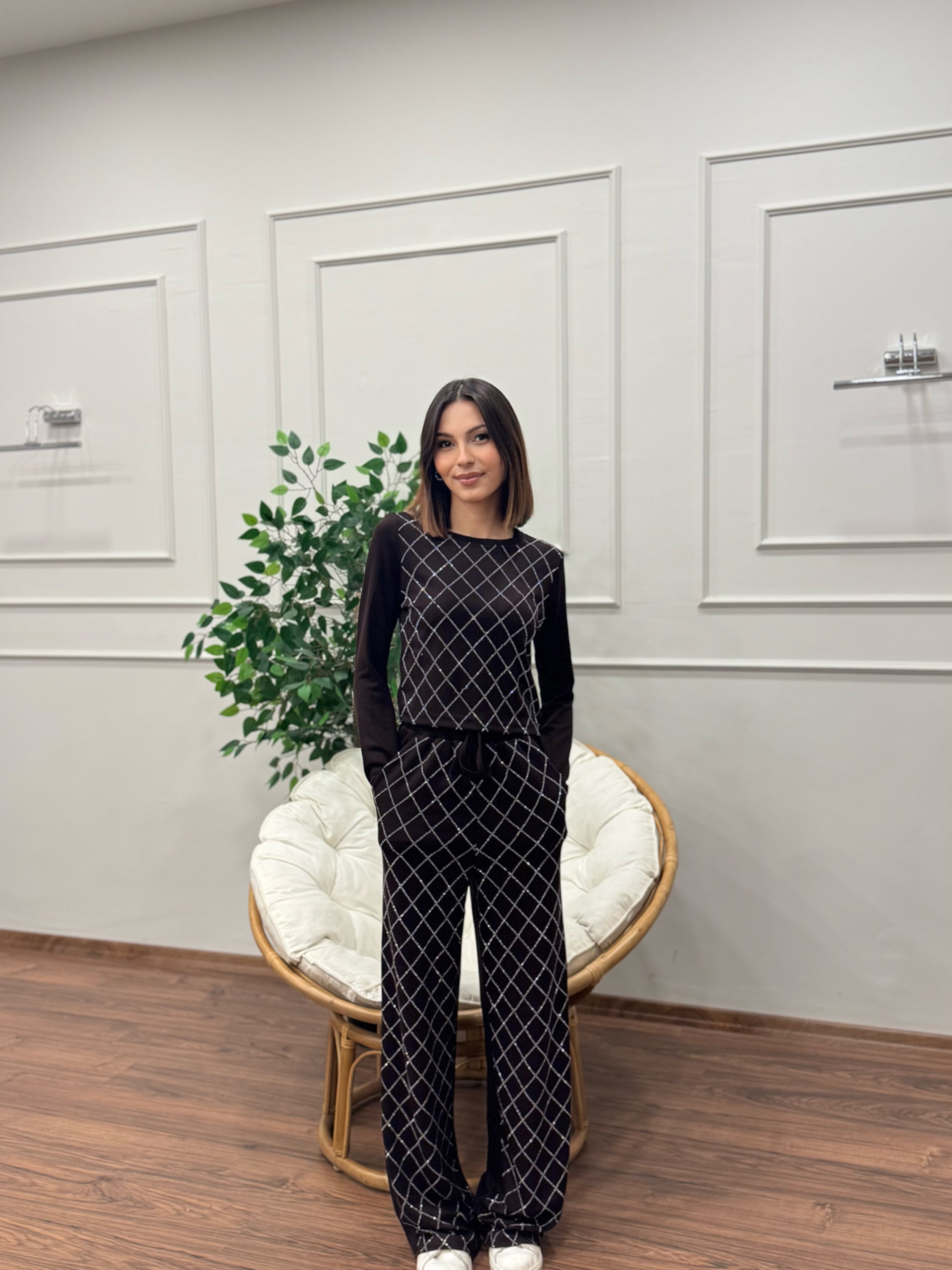 Moly Baklava Desen Taşlı Kahverengi Crop Pantolon Takım