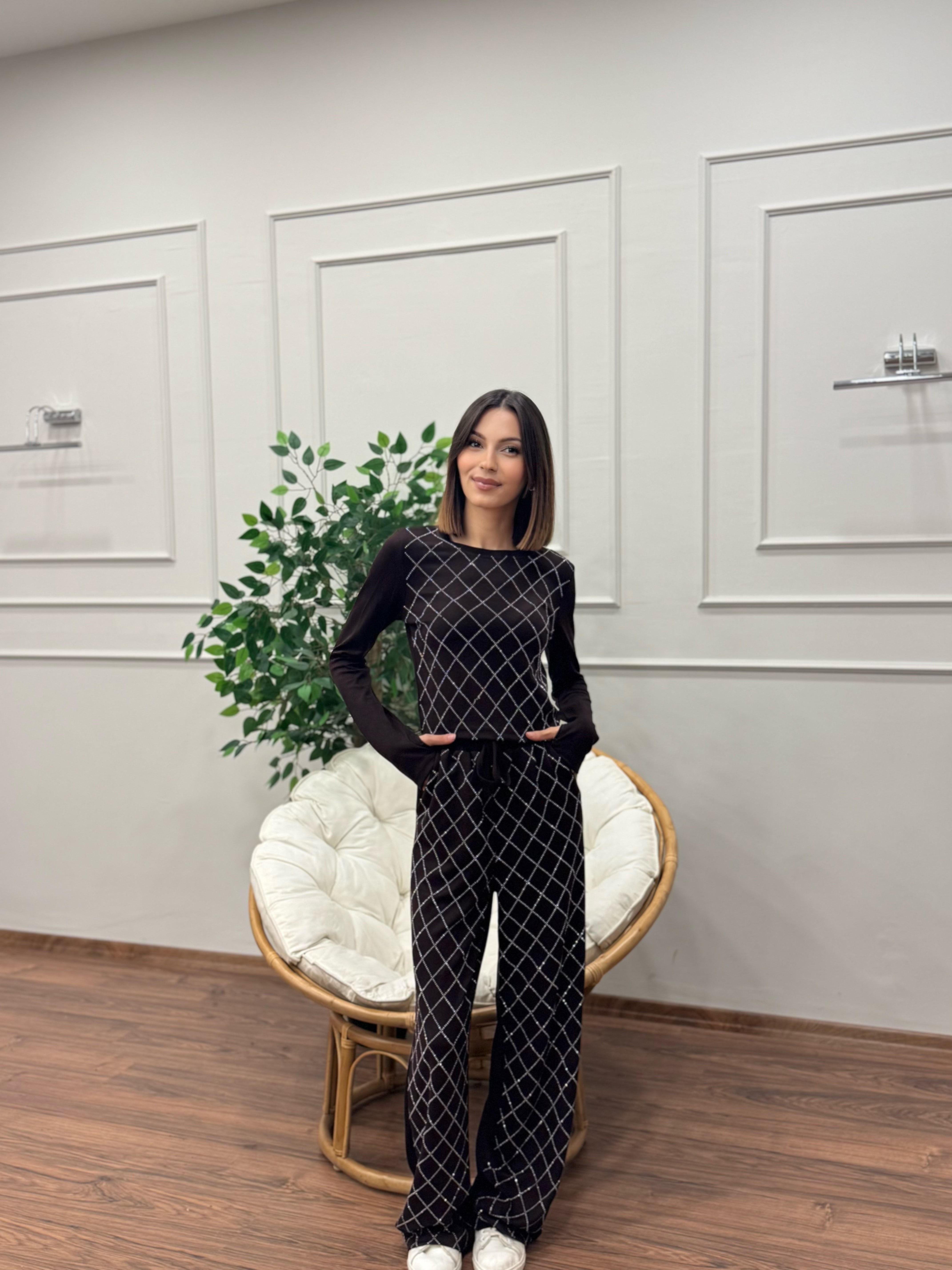 Moly Baklava Desen Taşlı Kahverengi Crop Pantolon Takım