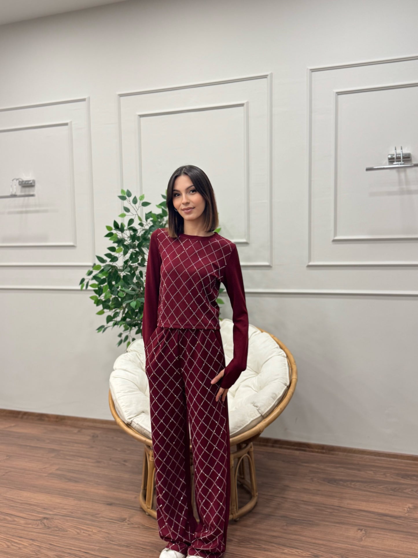 Moly Baklava Desen Taşlı Bordo Crop Pantolon Takım