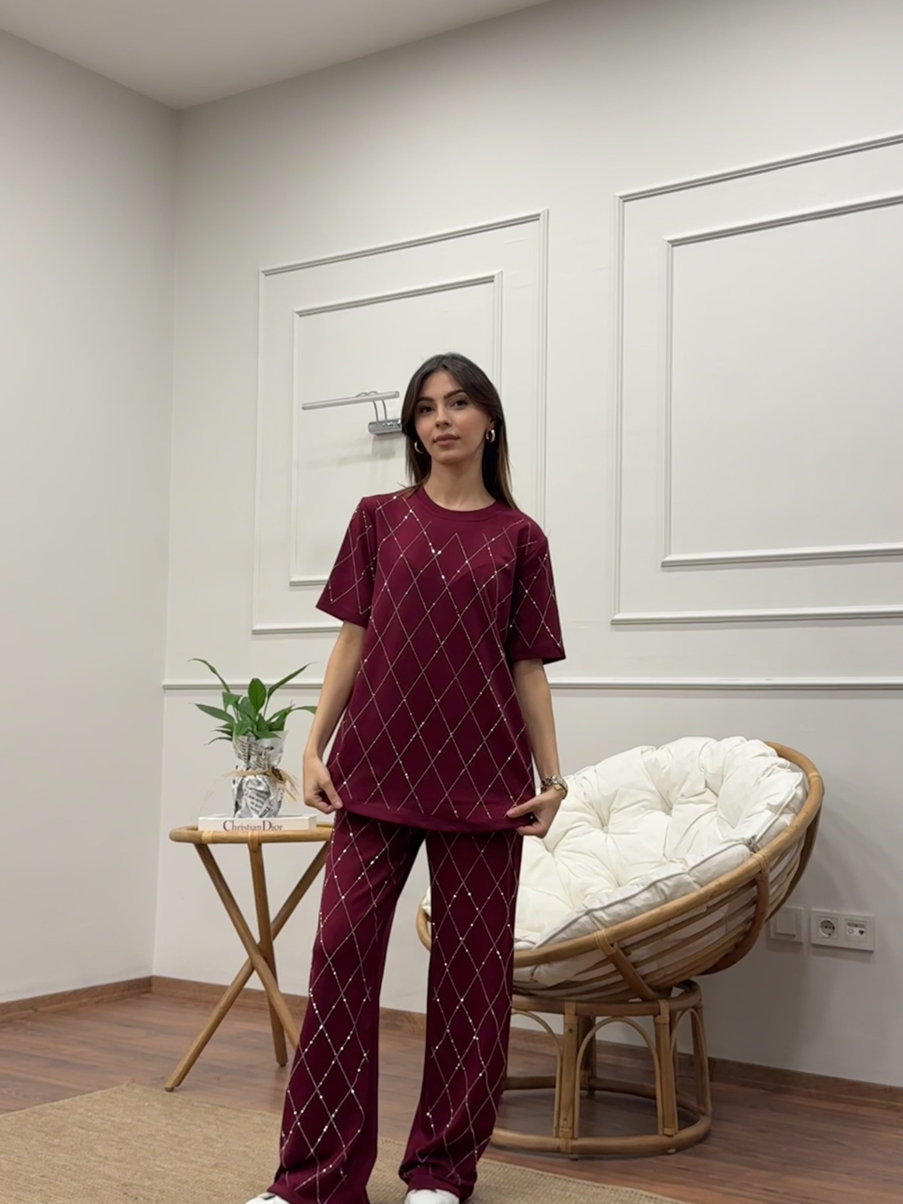 Oys Baklava Desen Taş Baskı Bordo Bluz Pantolon Takım