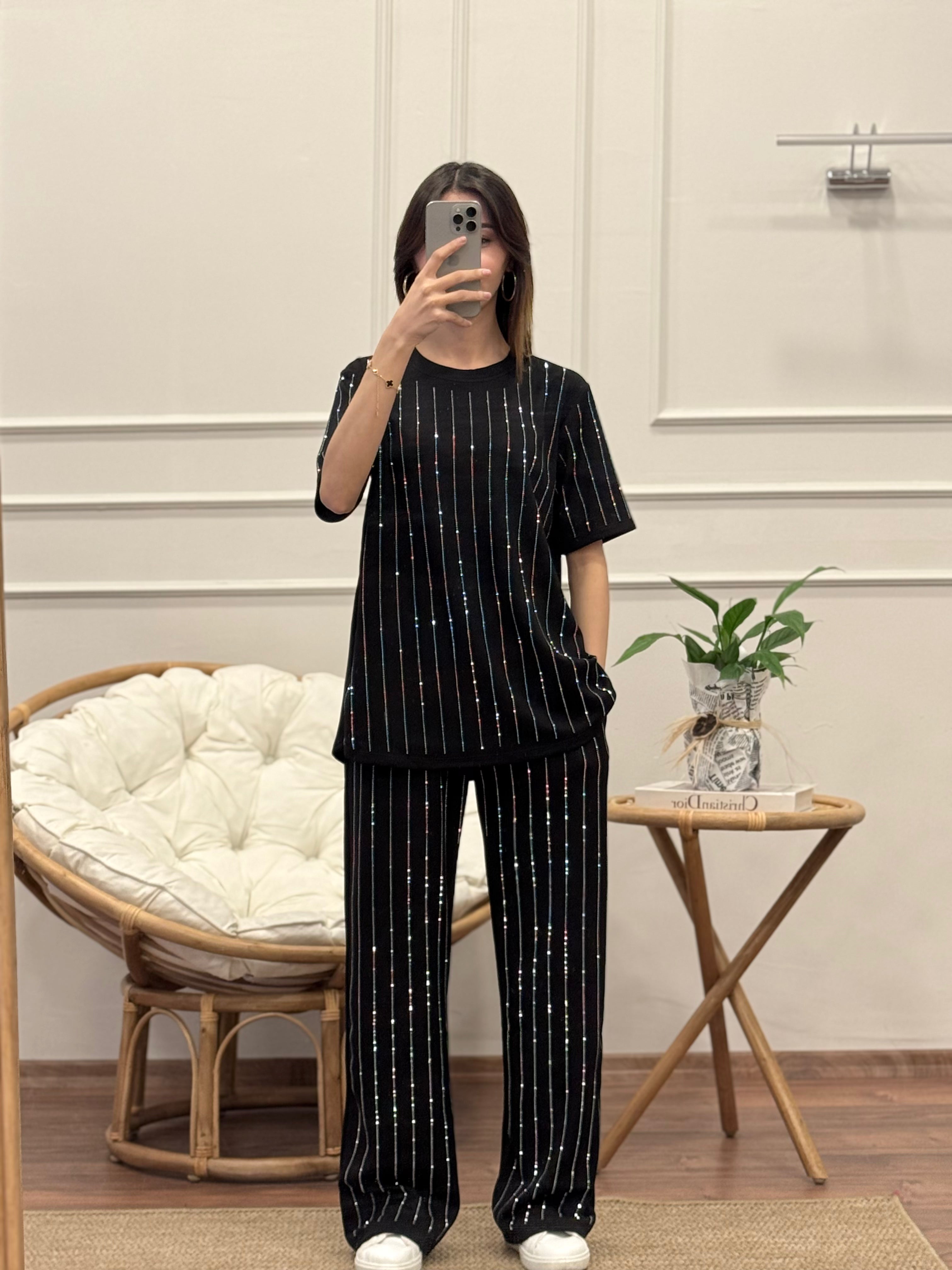 Oys Çizgi Desen Taş Baskı Siyah Bluz Pantolon Takım