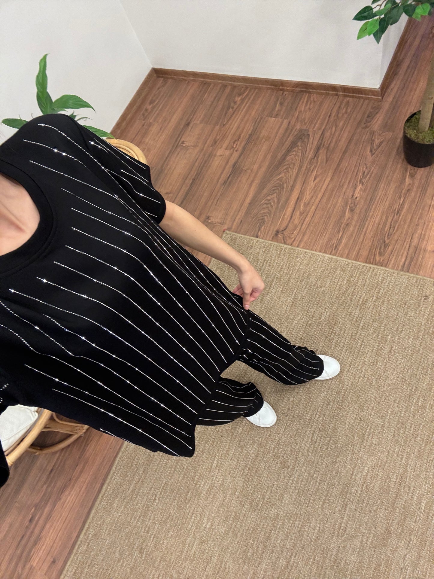Oys Çizgi Desen Taş Baskı Siyah Bluz Pantolon Takım