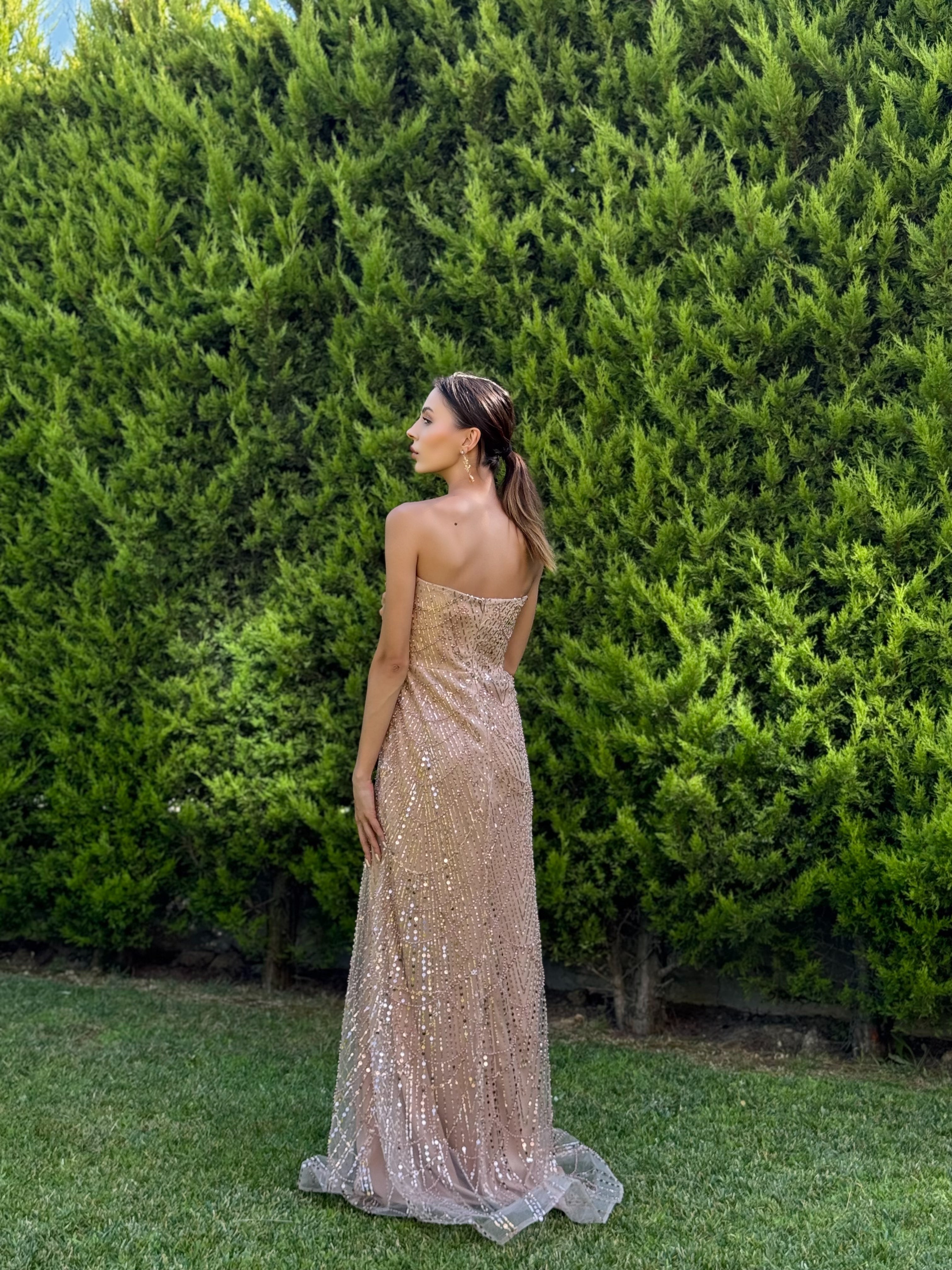 'Elysia' Straplez Payet Pul Detay Abiye