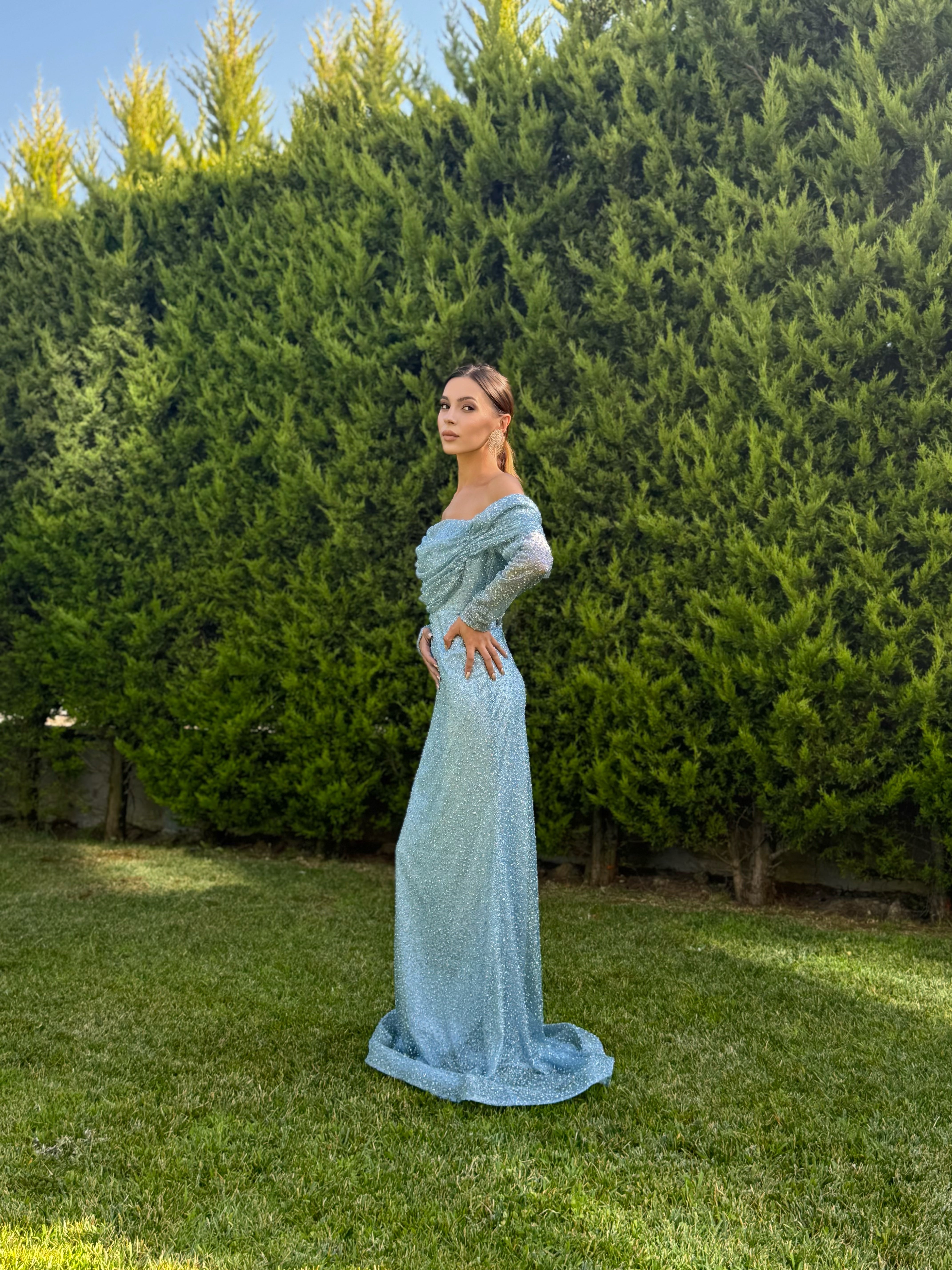 'Elanor' Kayık Yaka Taşlı Mavi Abiye