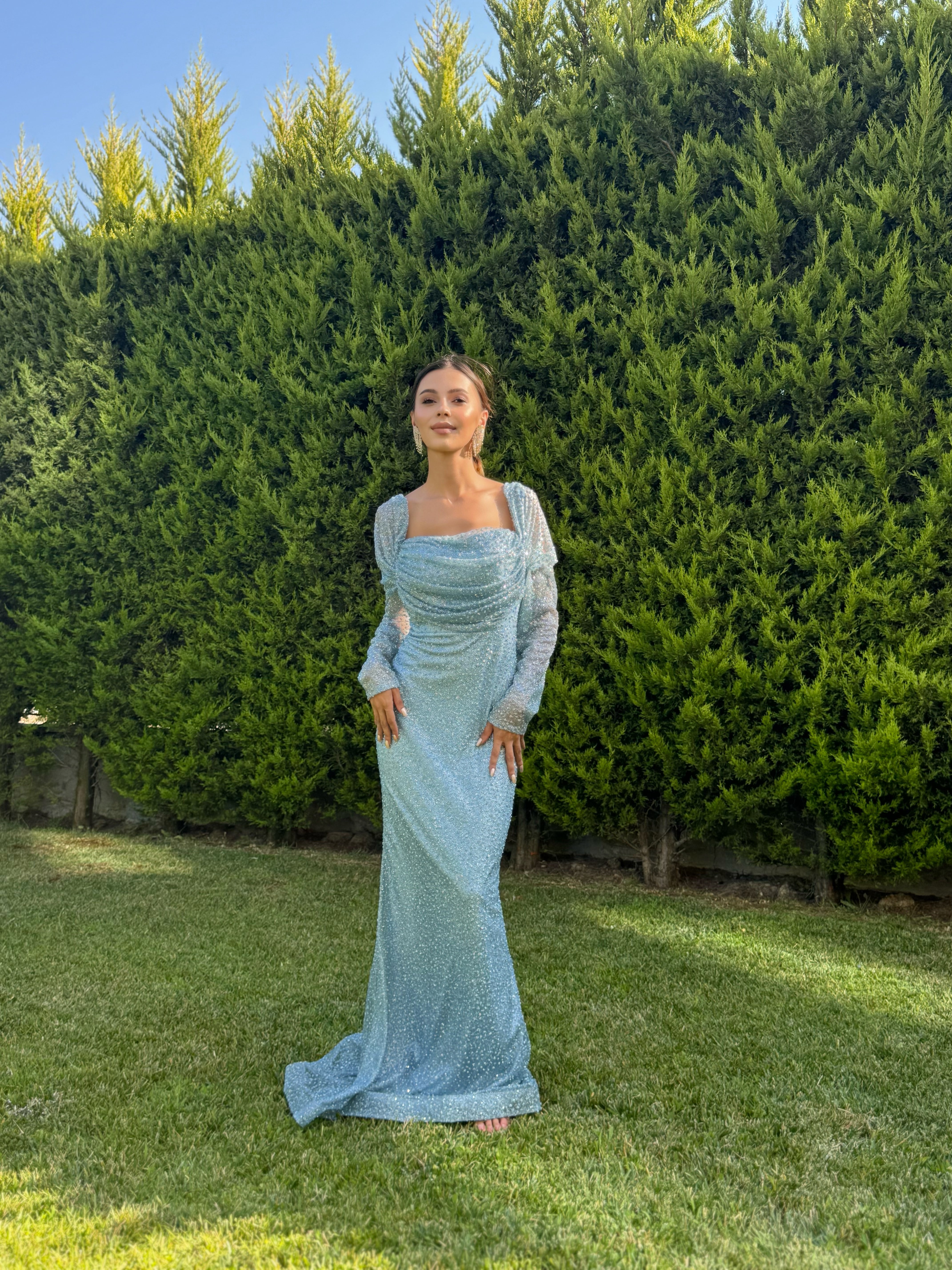 'Elanor' Kayık Yaka Taşlı Mavi Abiye