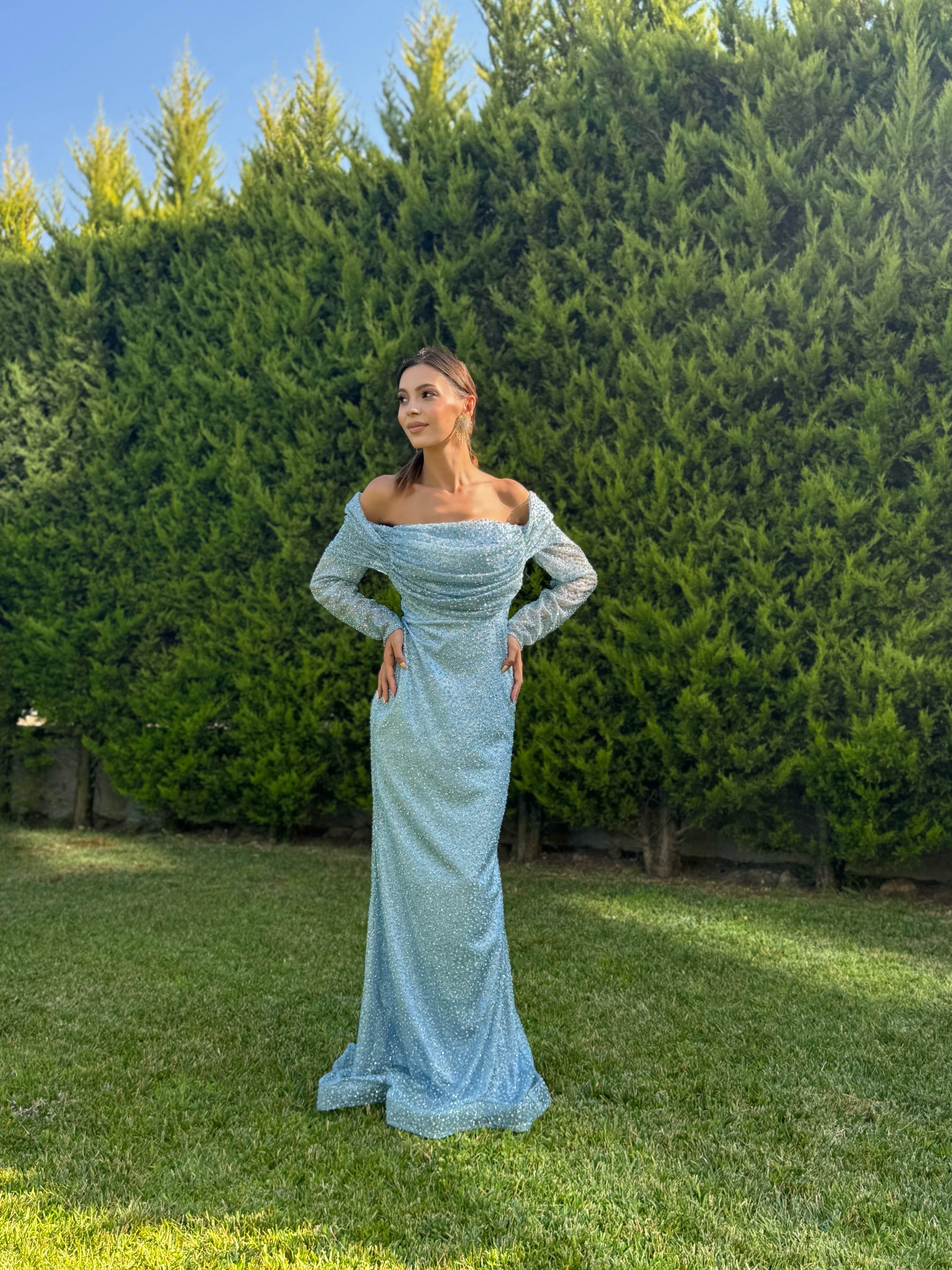 'Elanor' Kayık Yaka Taşlı Mavi Abiye