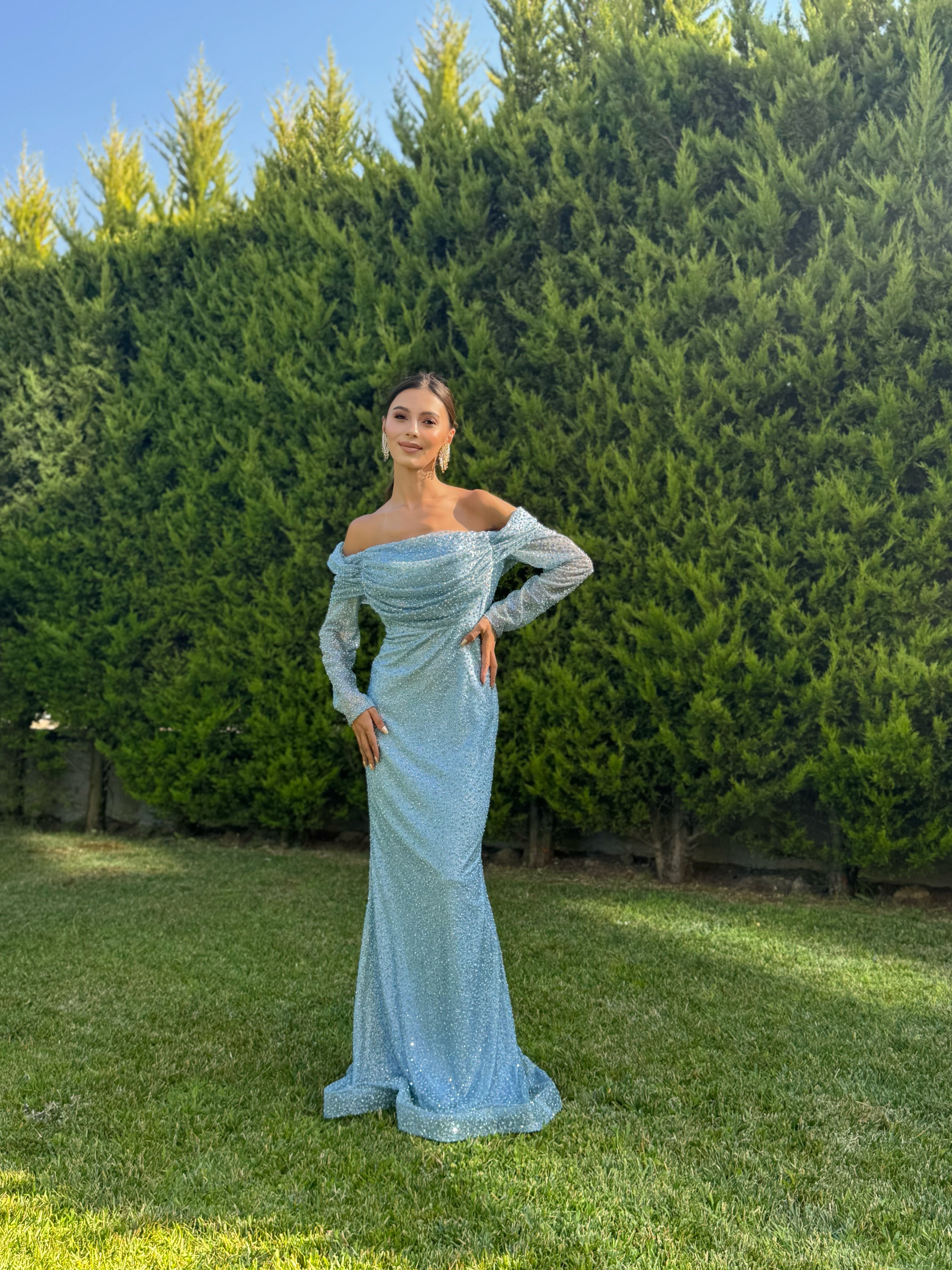 'Elanor' Kayık Yaka Taşlı Mavi Abiye