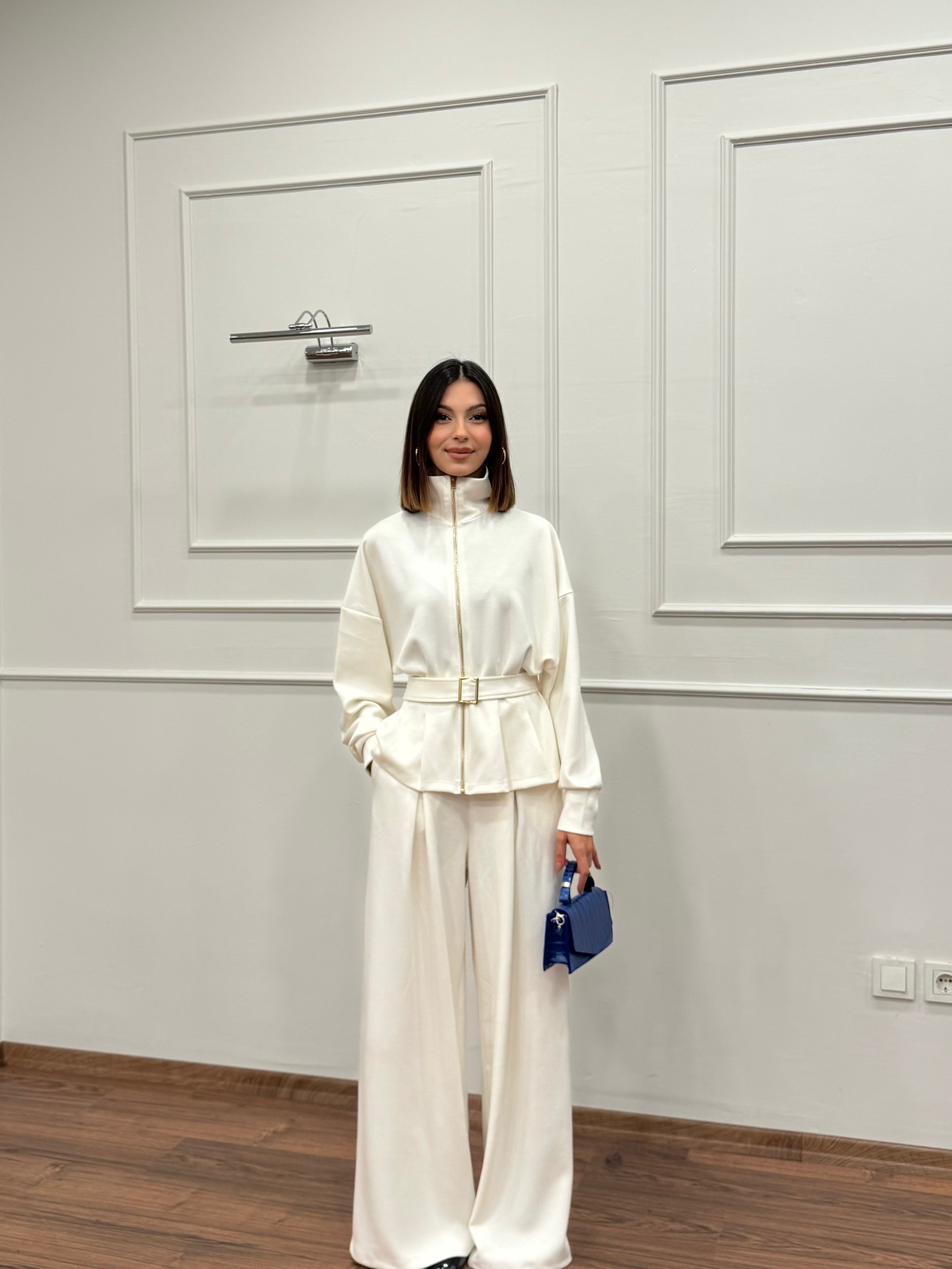 Alya Beyaz Ceket Pantolon Takım