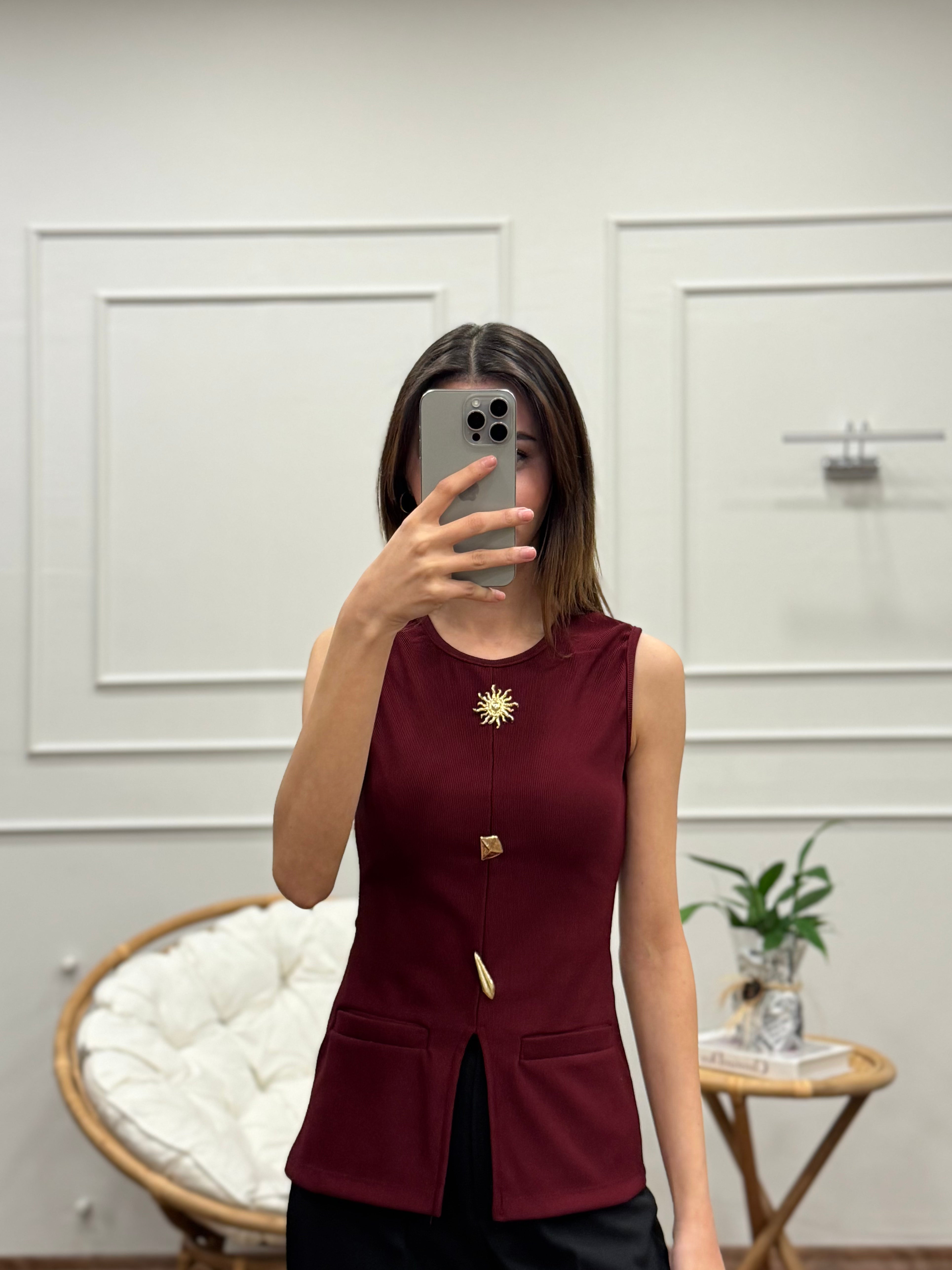 Aksesuar Detay Özel Tasarım Bordo Bluz