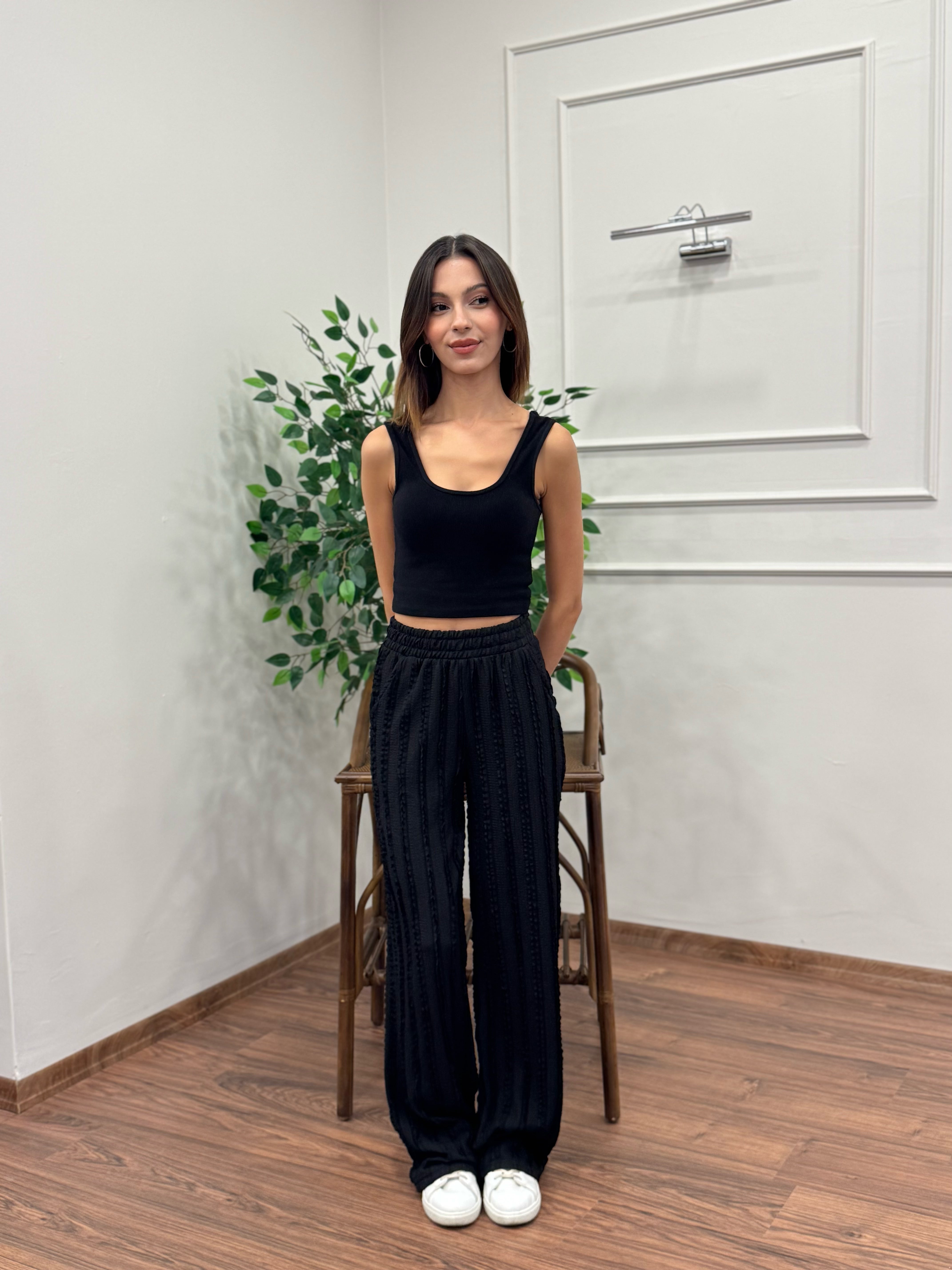 Gagari Kumaş Geniş Kesim Siyah Pantolon