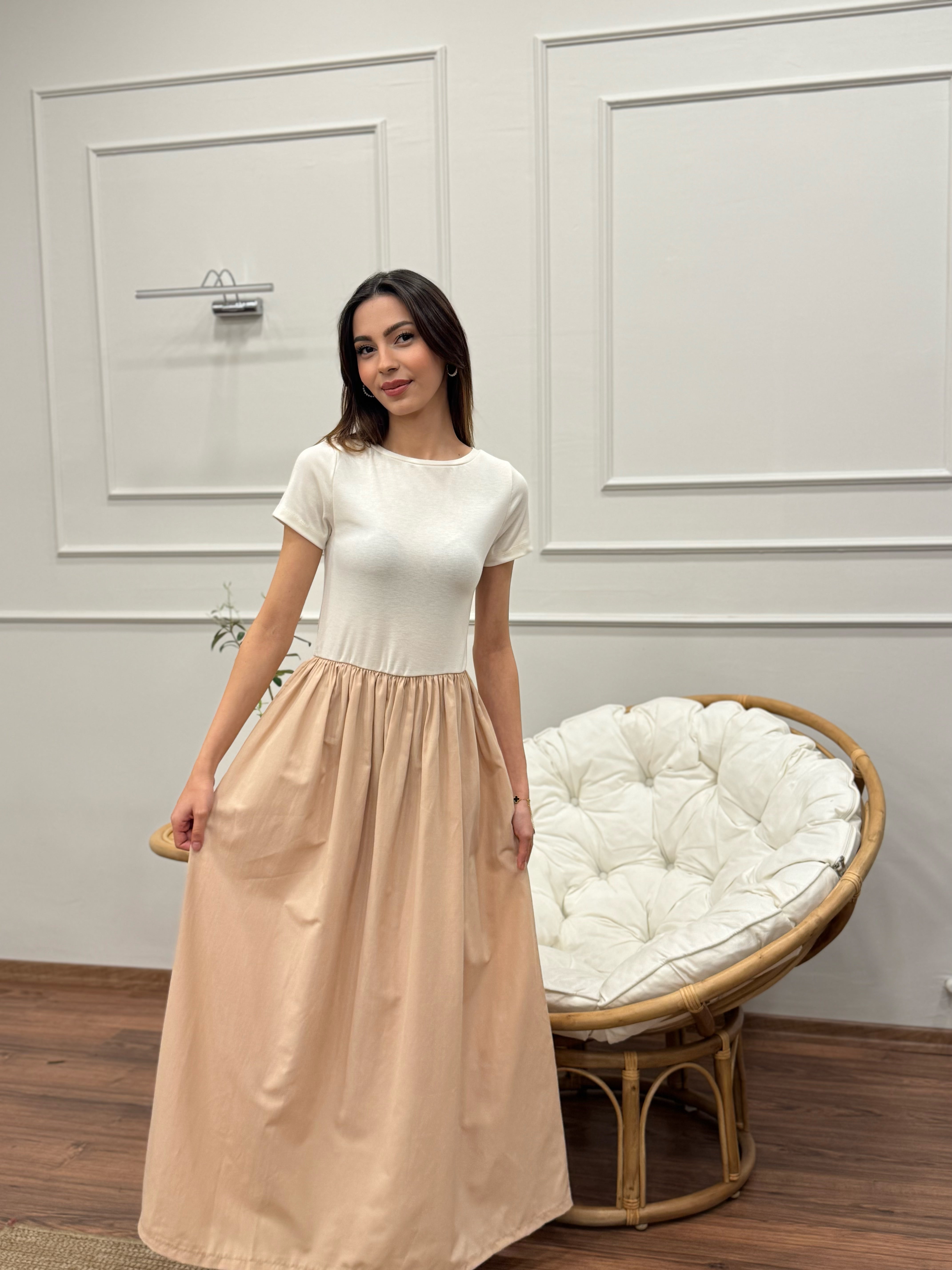 Diana Kloş Kemerli Bej Elbise