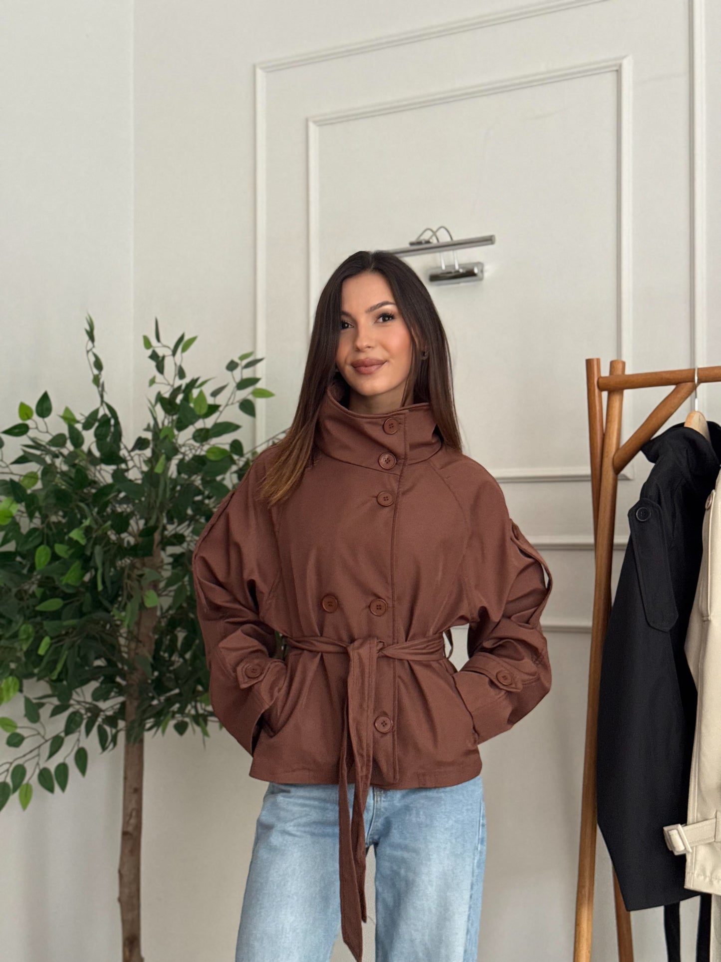 Cove Kuşaklı Astarlı Dik Yaka Kahverengi Trençkot