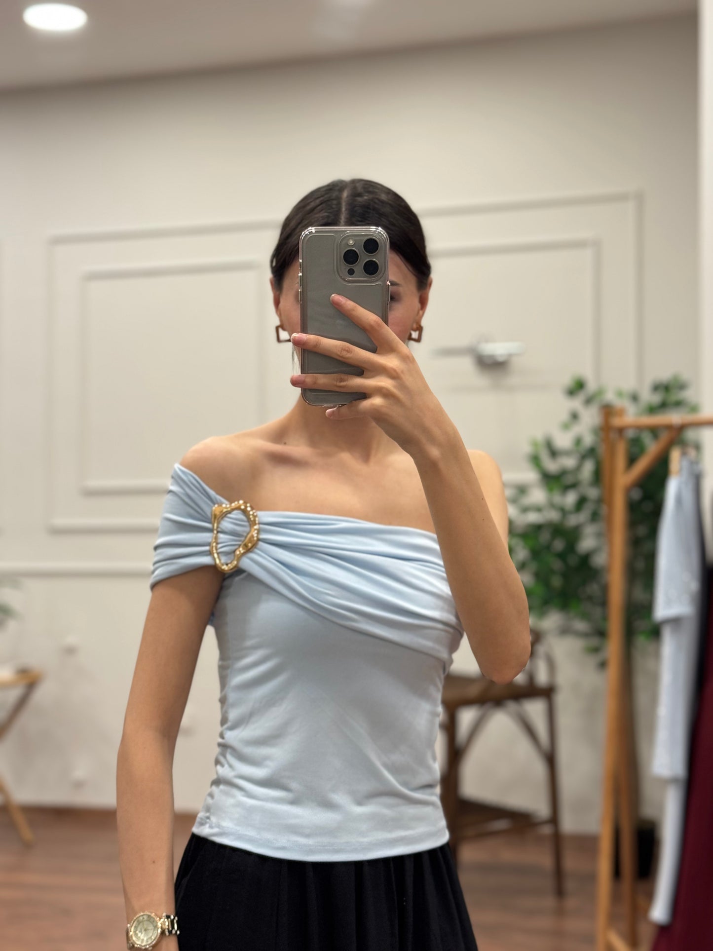 Aksesuear Detay Çift Kullanım Astarlı Bebe Mavisi Bluz