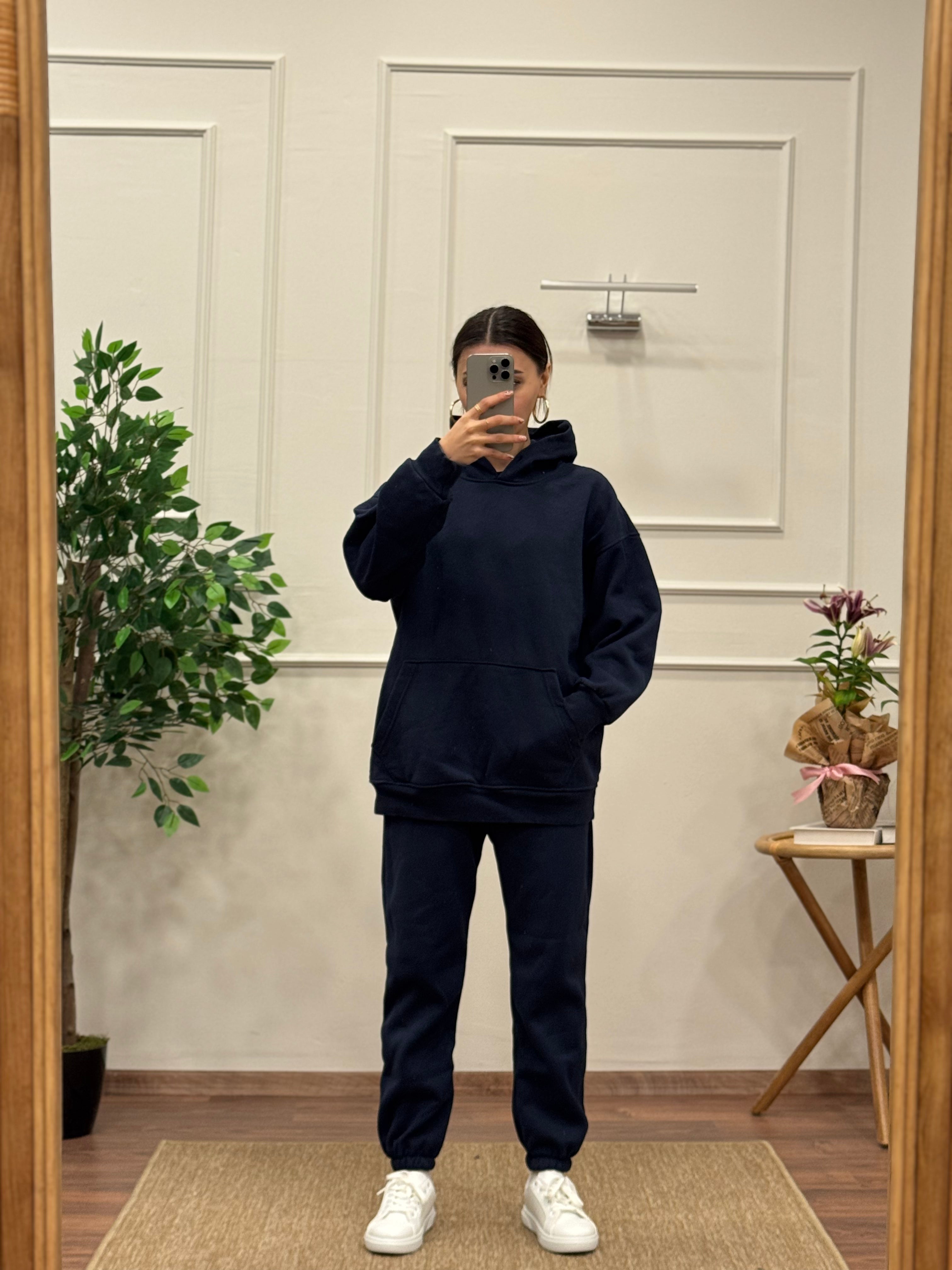 Üç İplik Şardonlu Lacivert Eşofman Takımı