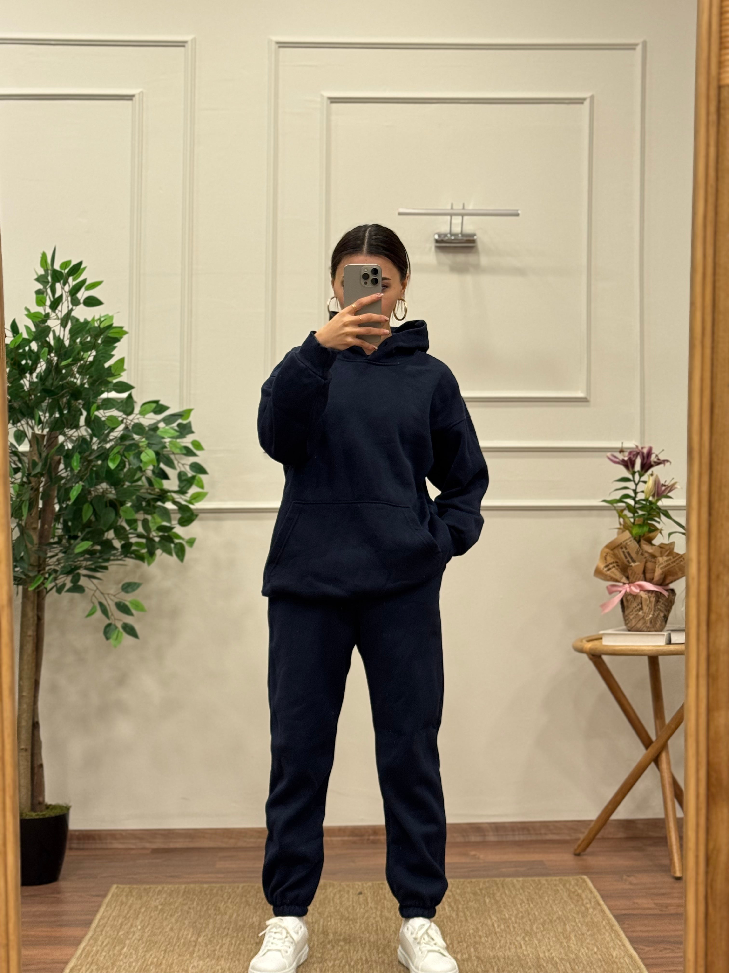 Üç İplik Şardonlu Lacivert Eşofman Takımı