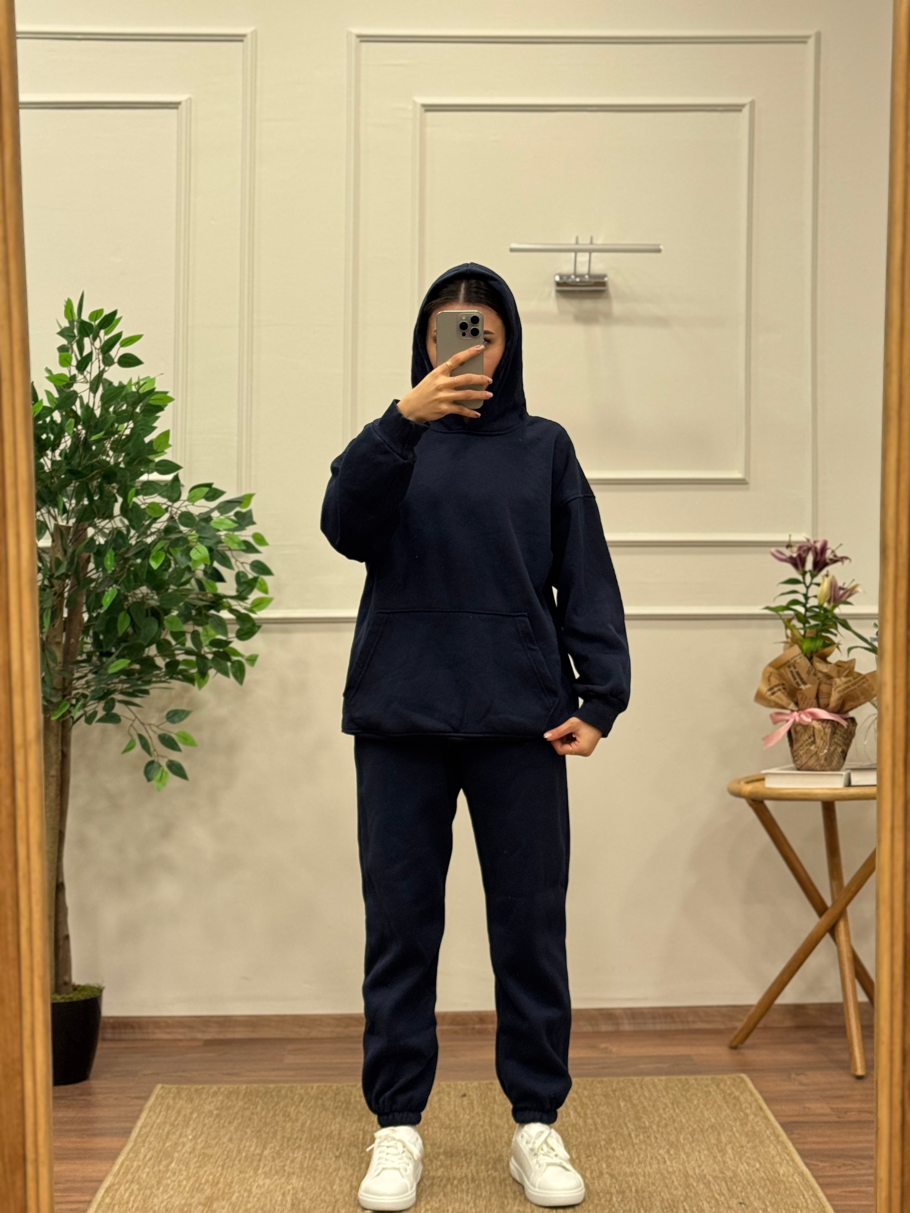 Üç İplik Şardonlu Lacivert Eşofman Takımı