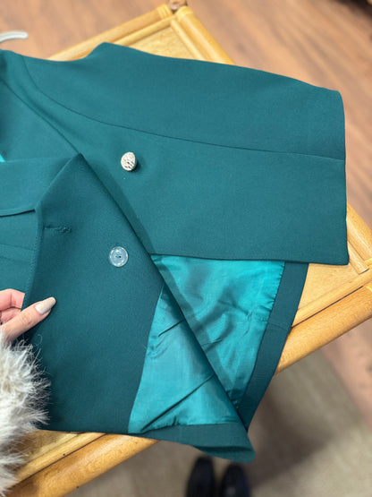 Layla Premium Asimetrik Kesim Yeşil Yelek