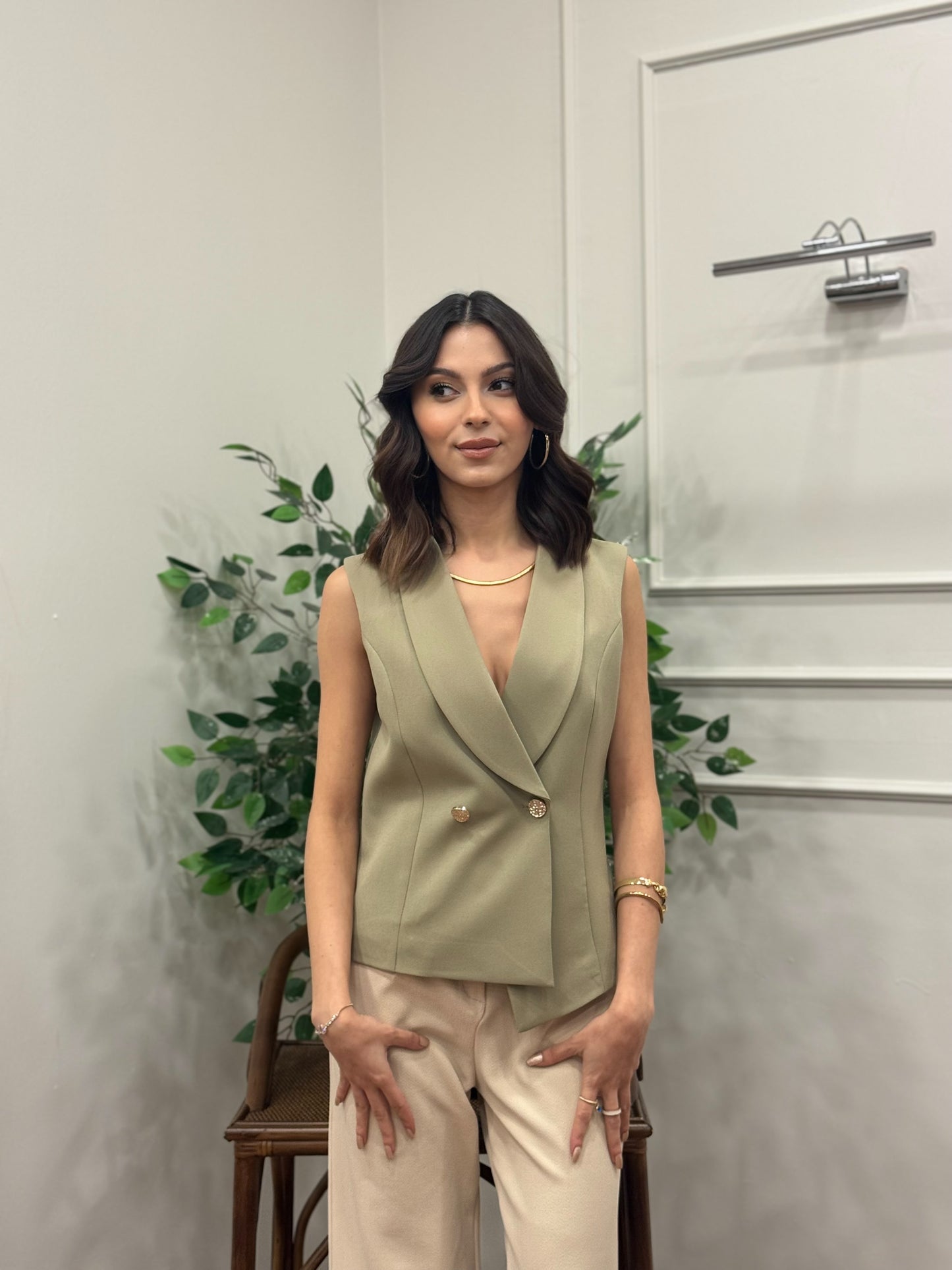 Layla Premium Asimetrik Kesim Haki Yelek