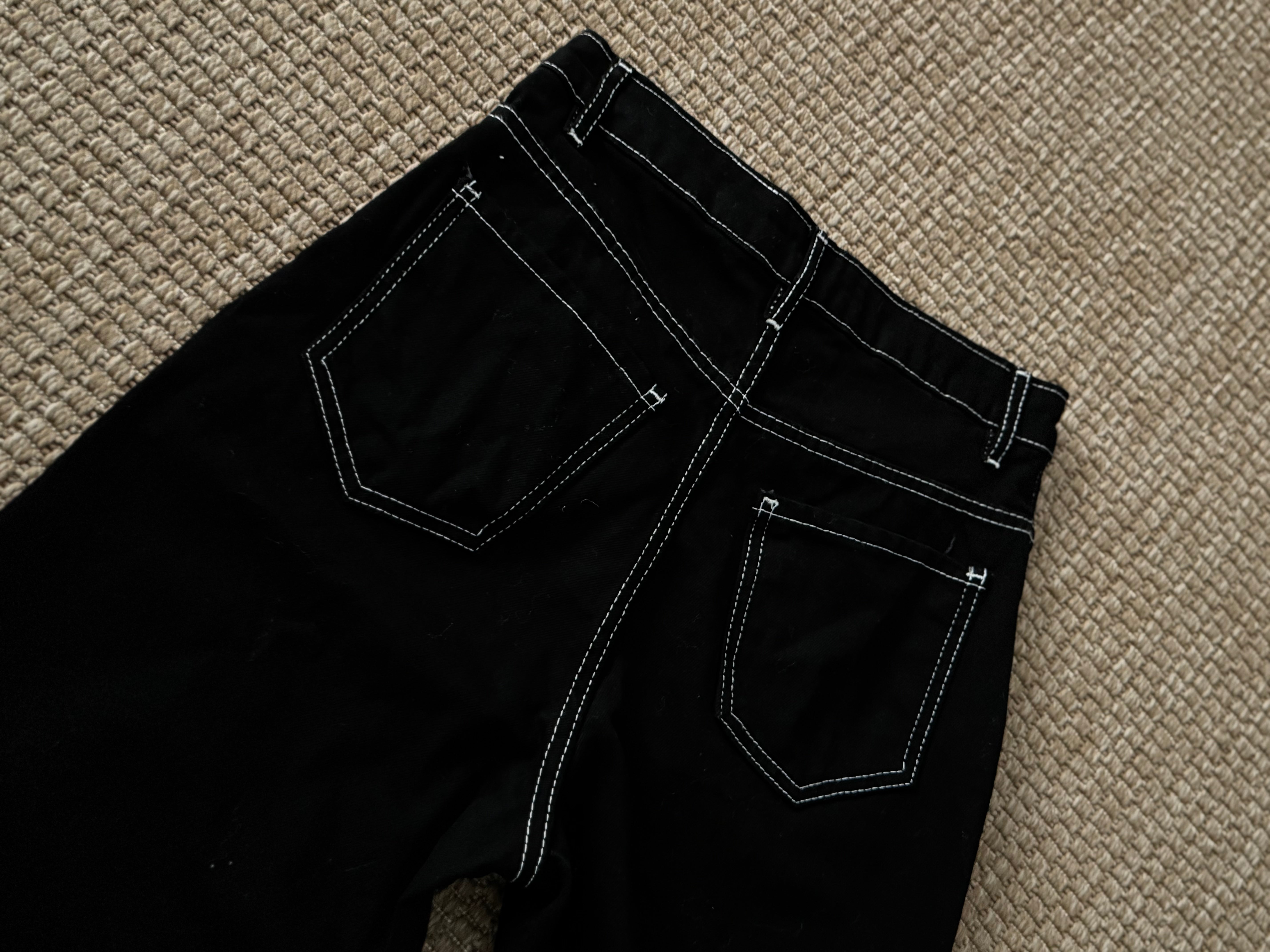 Neptün Denim Deri Garnili Siyah Takım