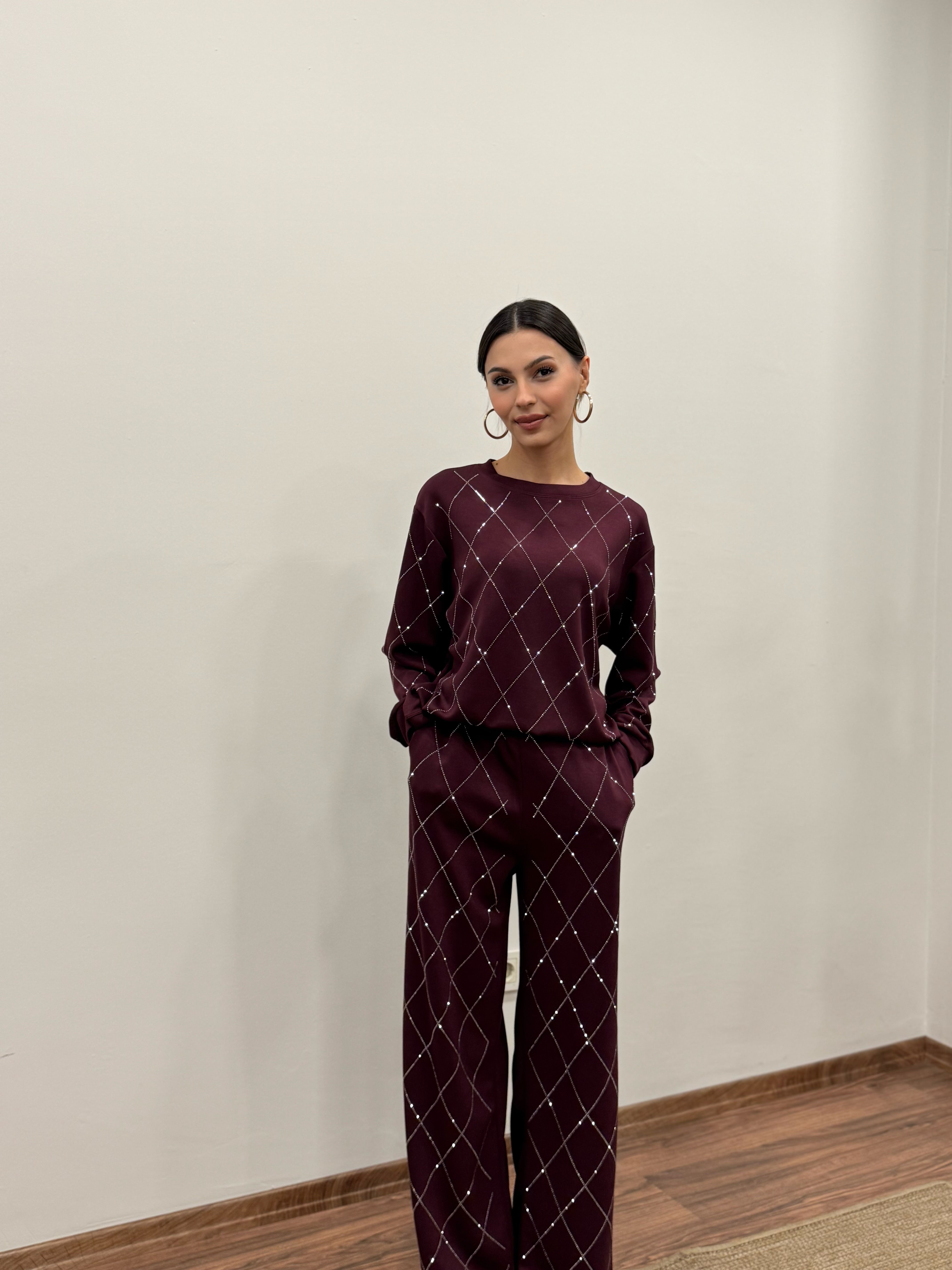 Baklava Desen Taşlı Bordo Takım