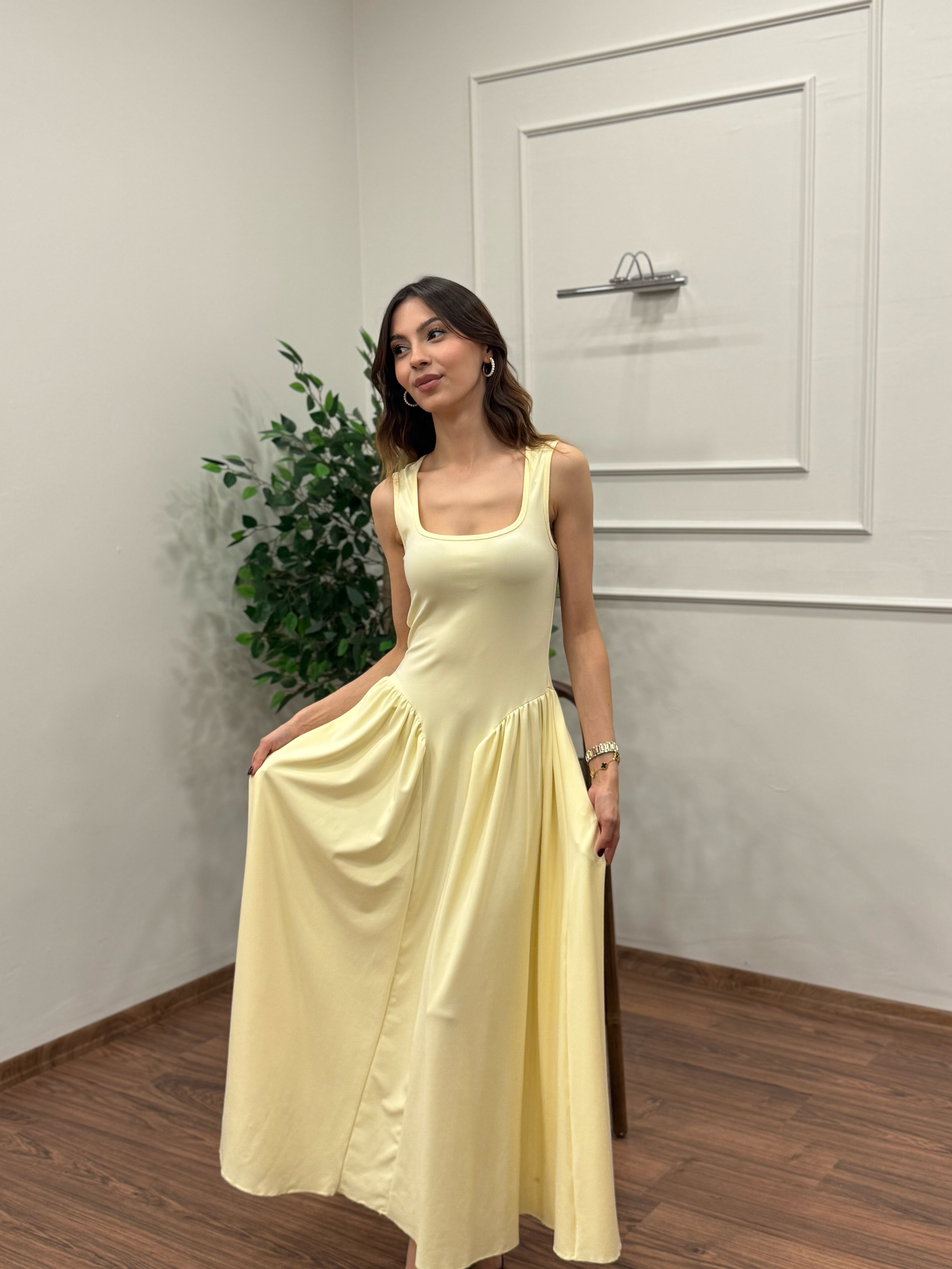 Amore Bele Oturan Sarı Balon Elbise