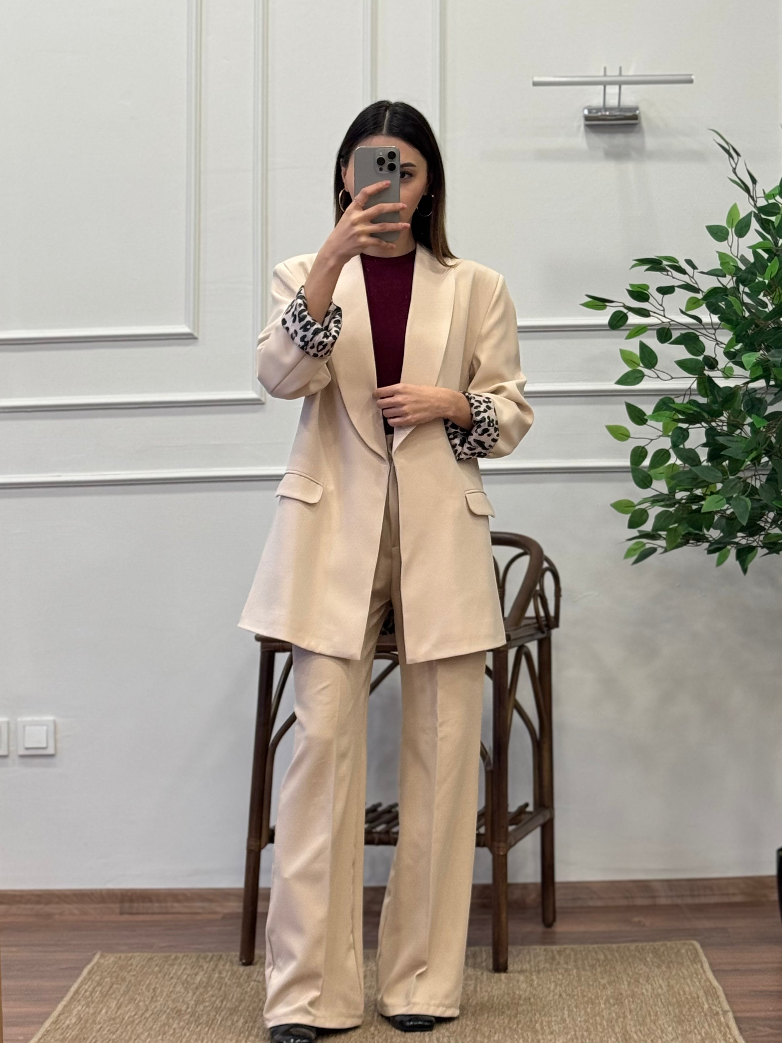 Krem Vatkalı İçi Astarlı Blazer Pantolon Premium Takım