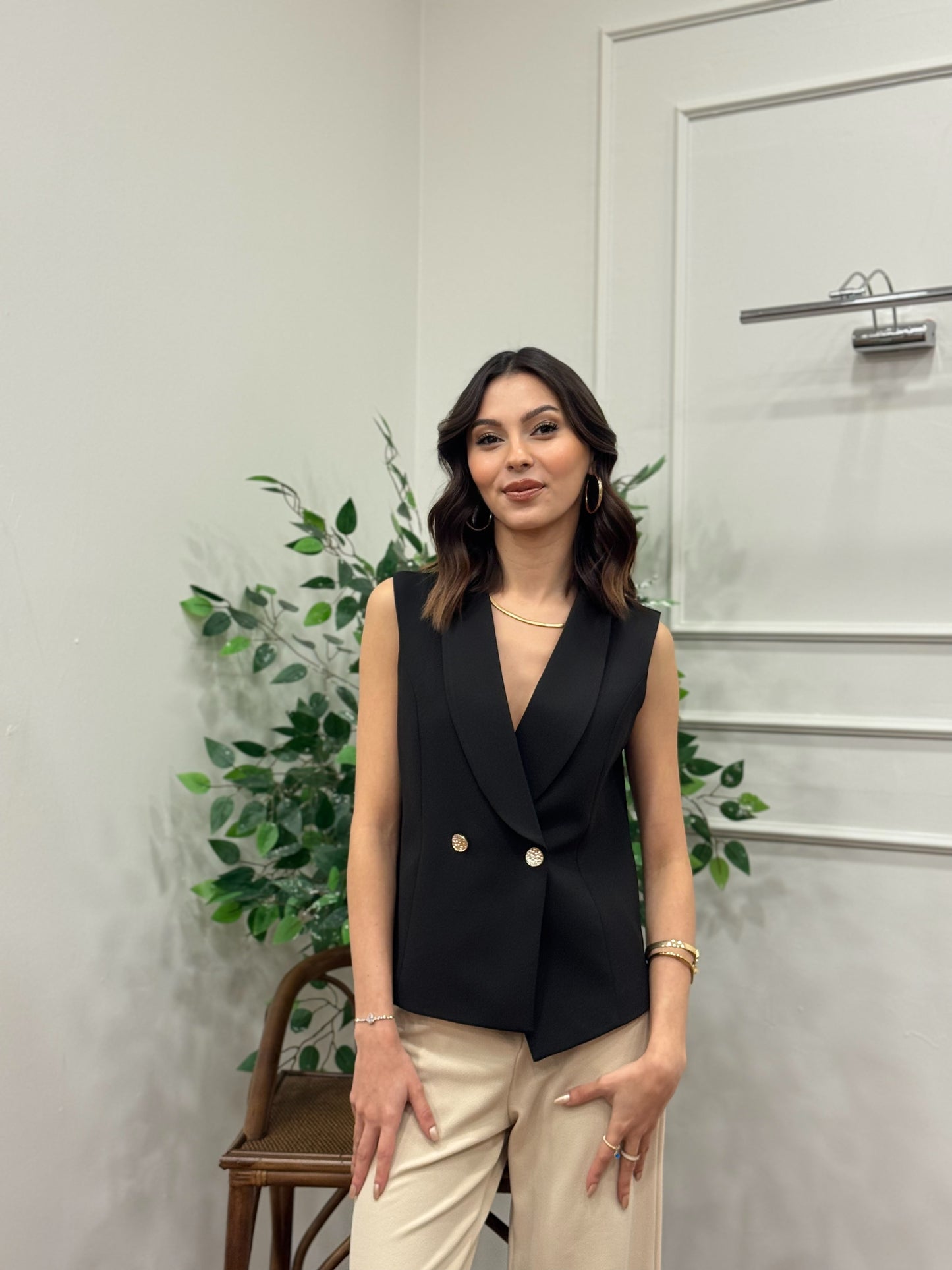 Layla Premium Asimetrik Kesim Siyah Yelek