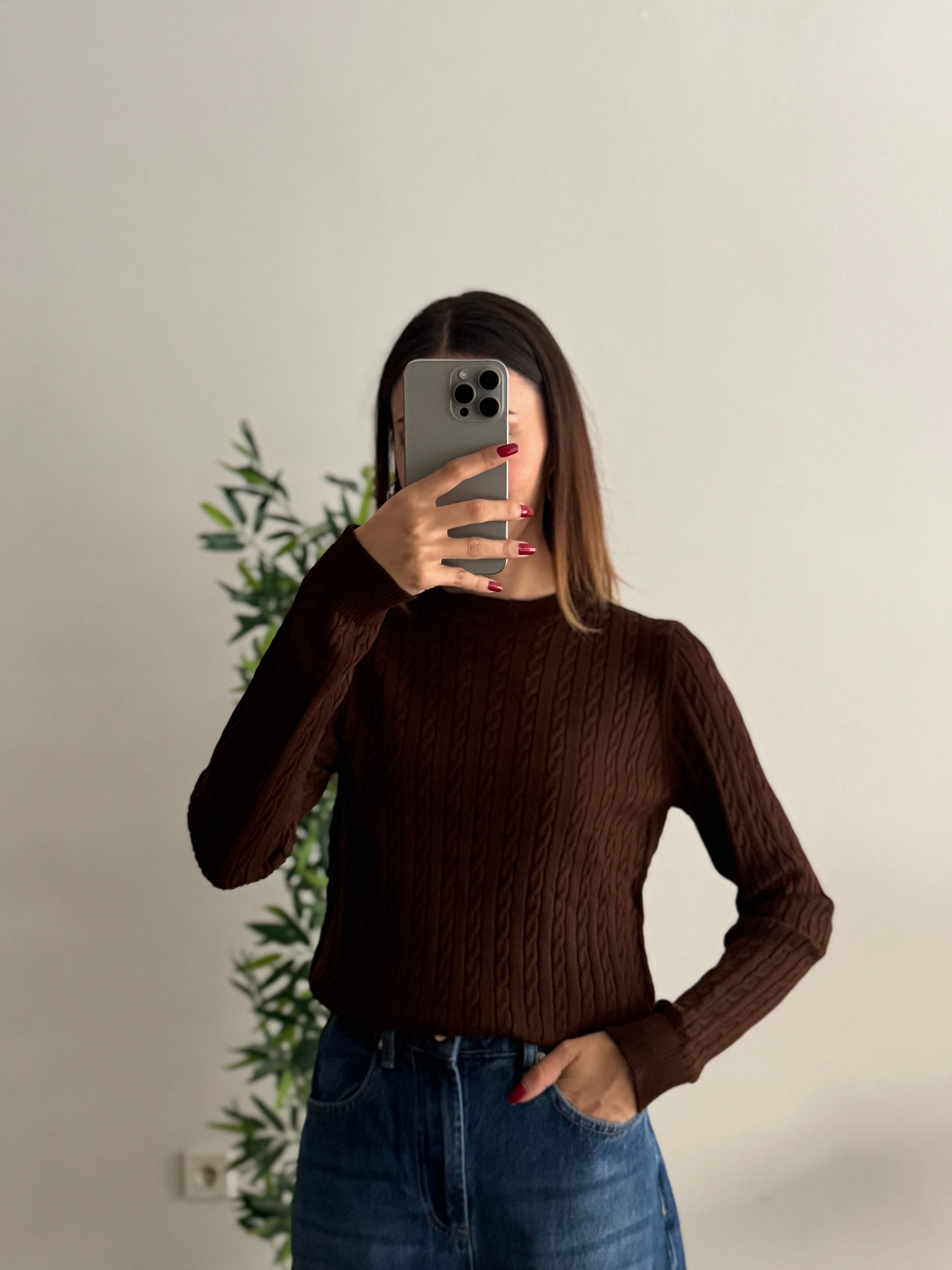 Örgü Detay Kahverengi Bluz