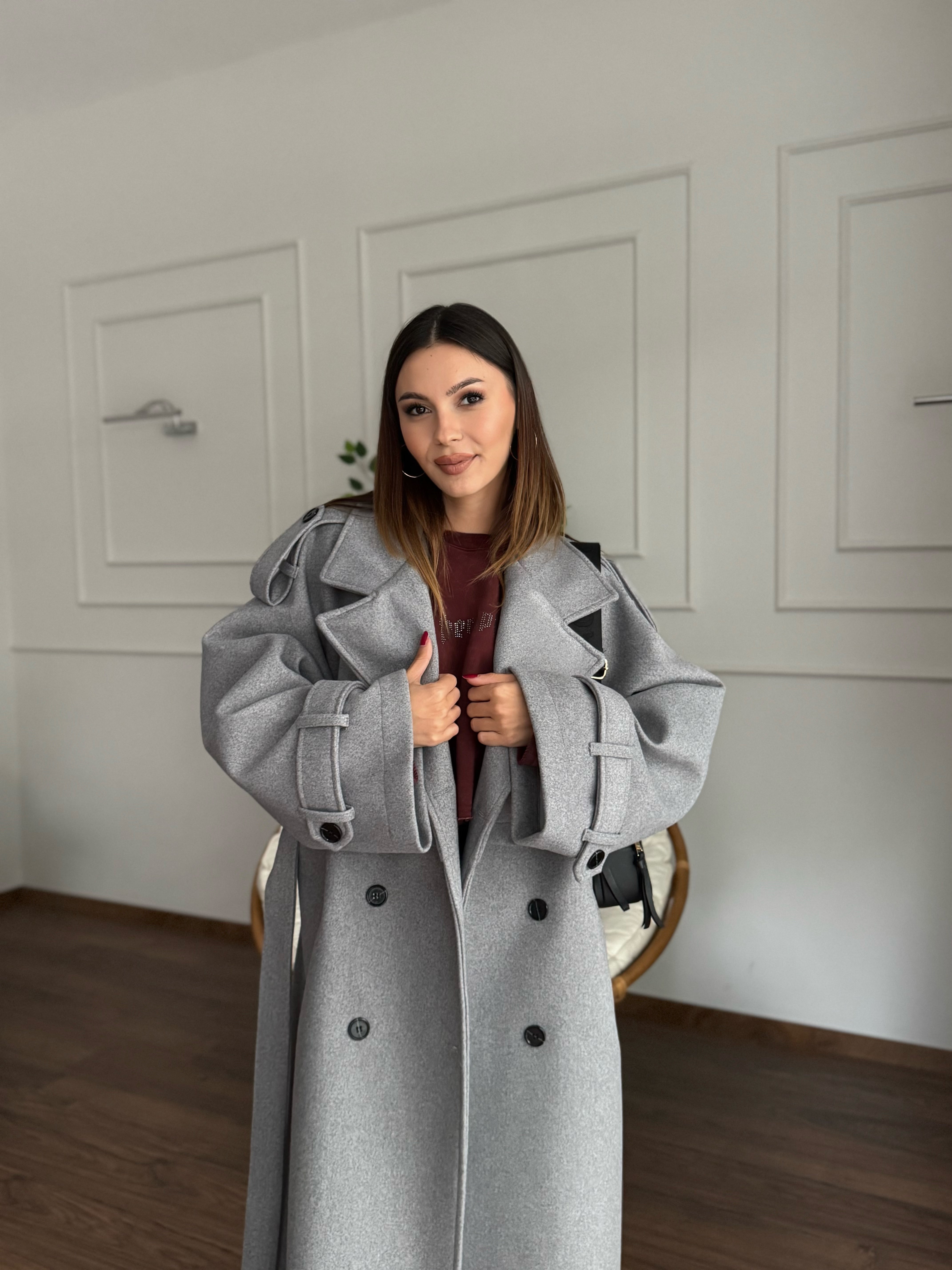 Rüzgarlık Detaylı Gri Kaşe Kaban