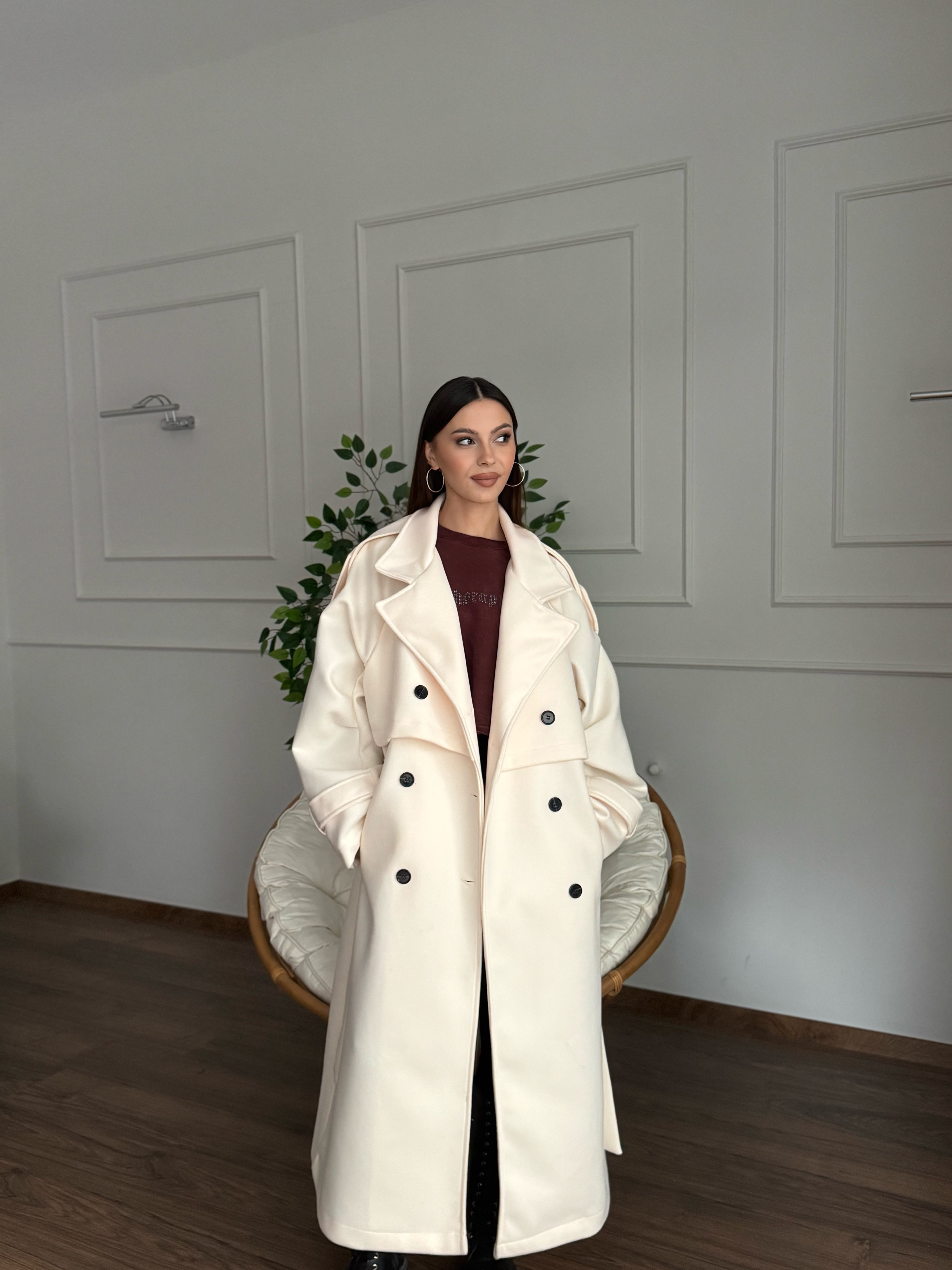 Rüzgarlık Detaylı Ekru Kaşe Kaban