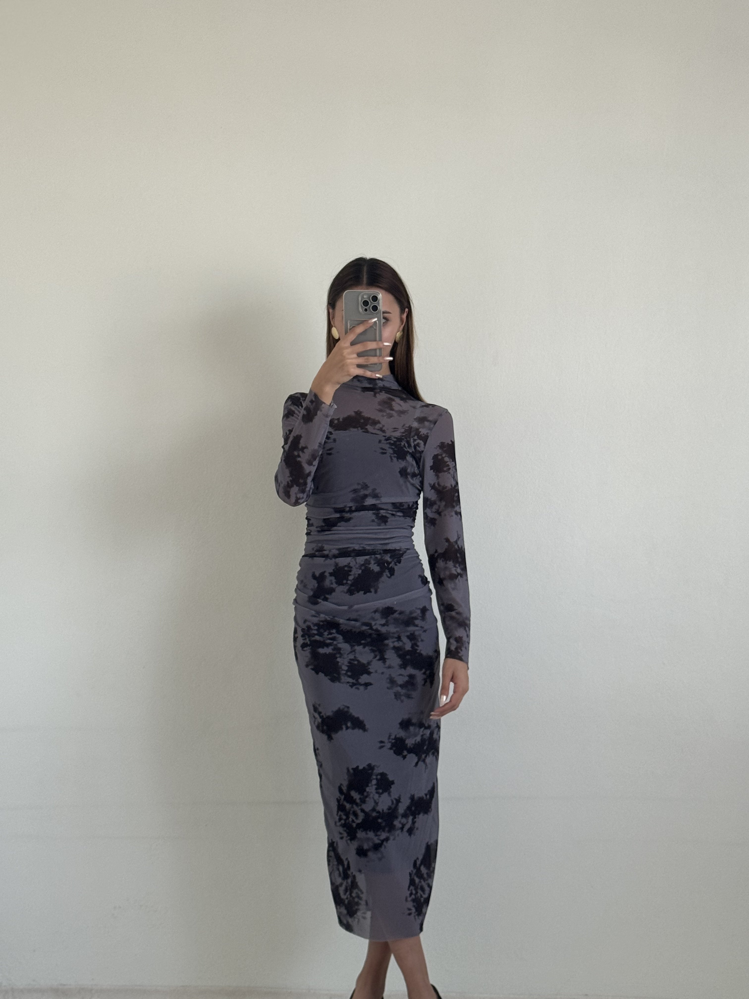 Dijital Baskı Tül Kumaş Yaka Detay Elbise