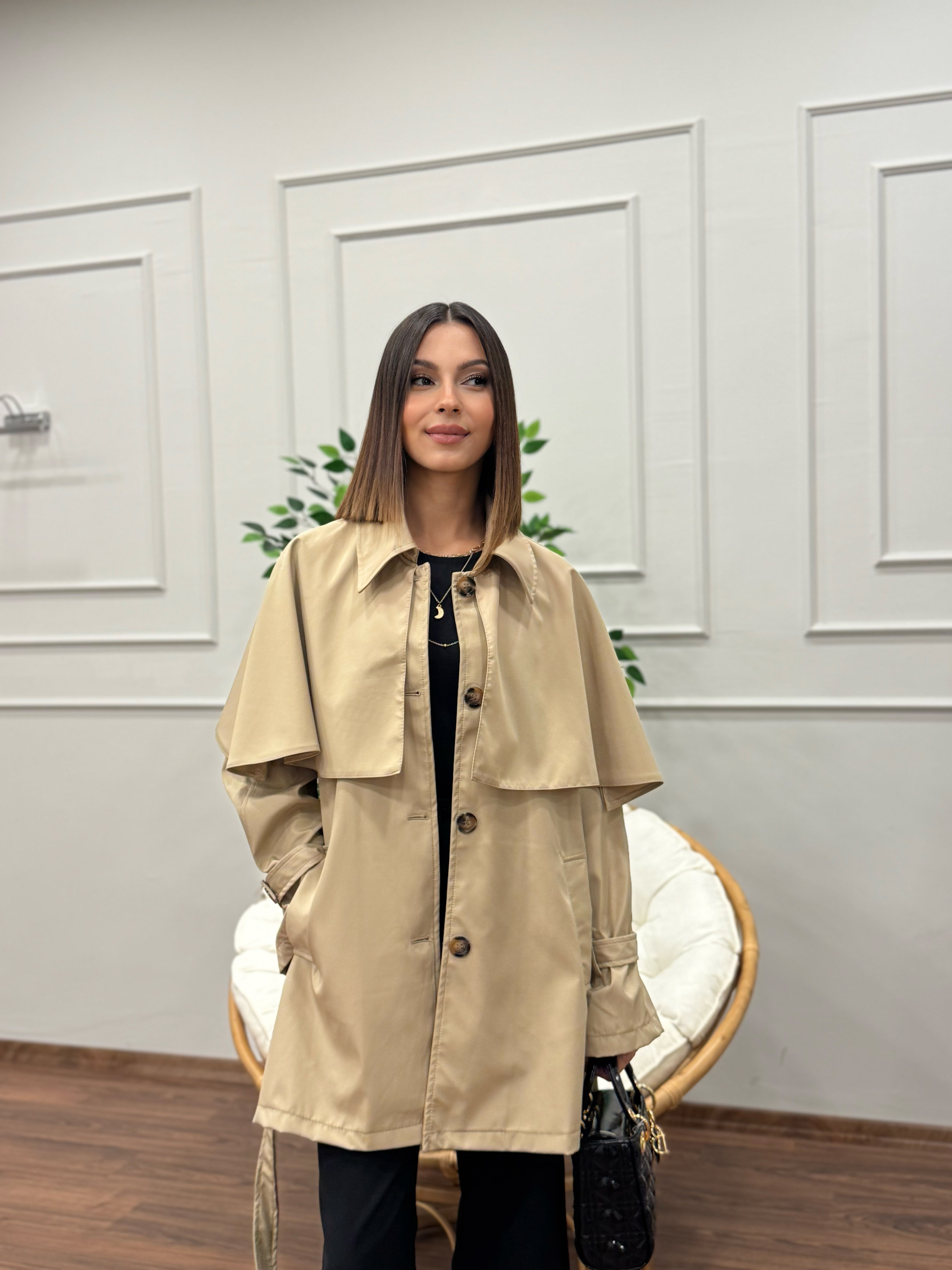 Veronica Pelerinli Bej Trençkot