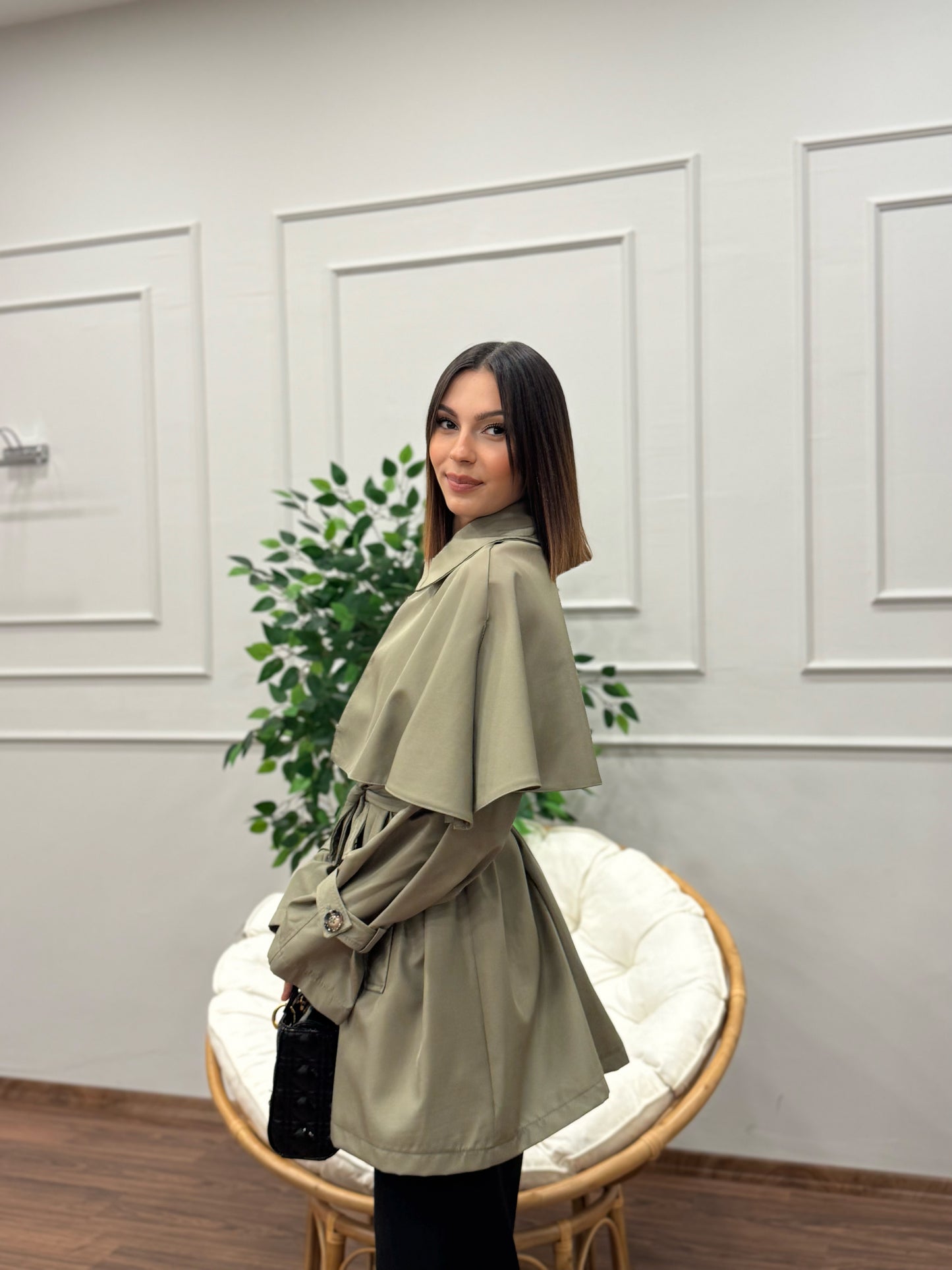 Veronica Pelerinli Haki Trençkot