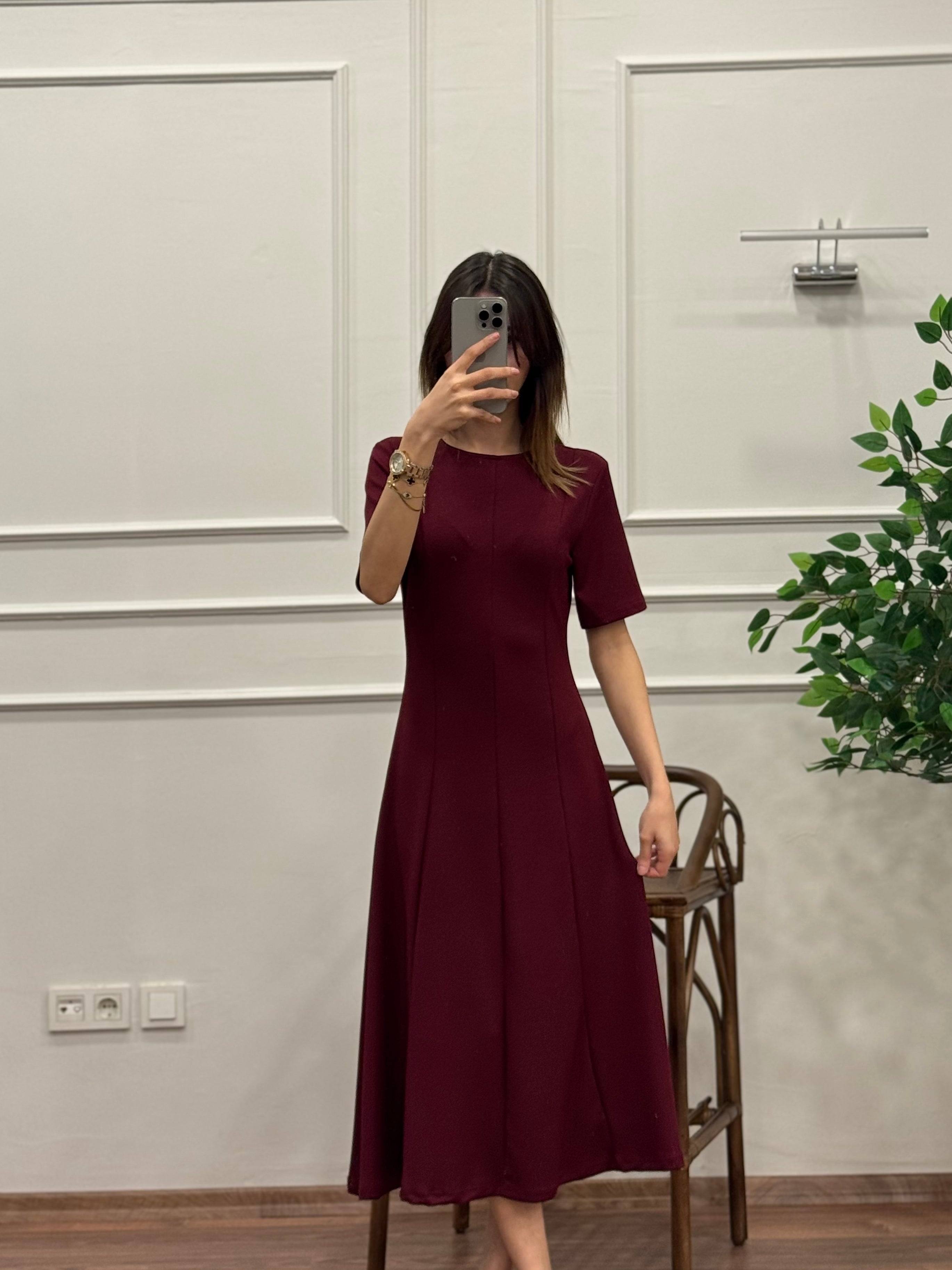 Oysh Önü Garnili Bordo Kloş Elbise