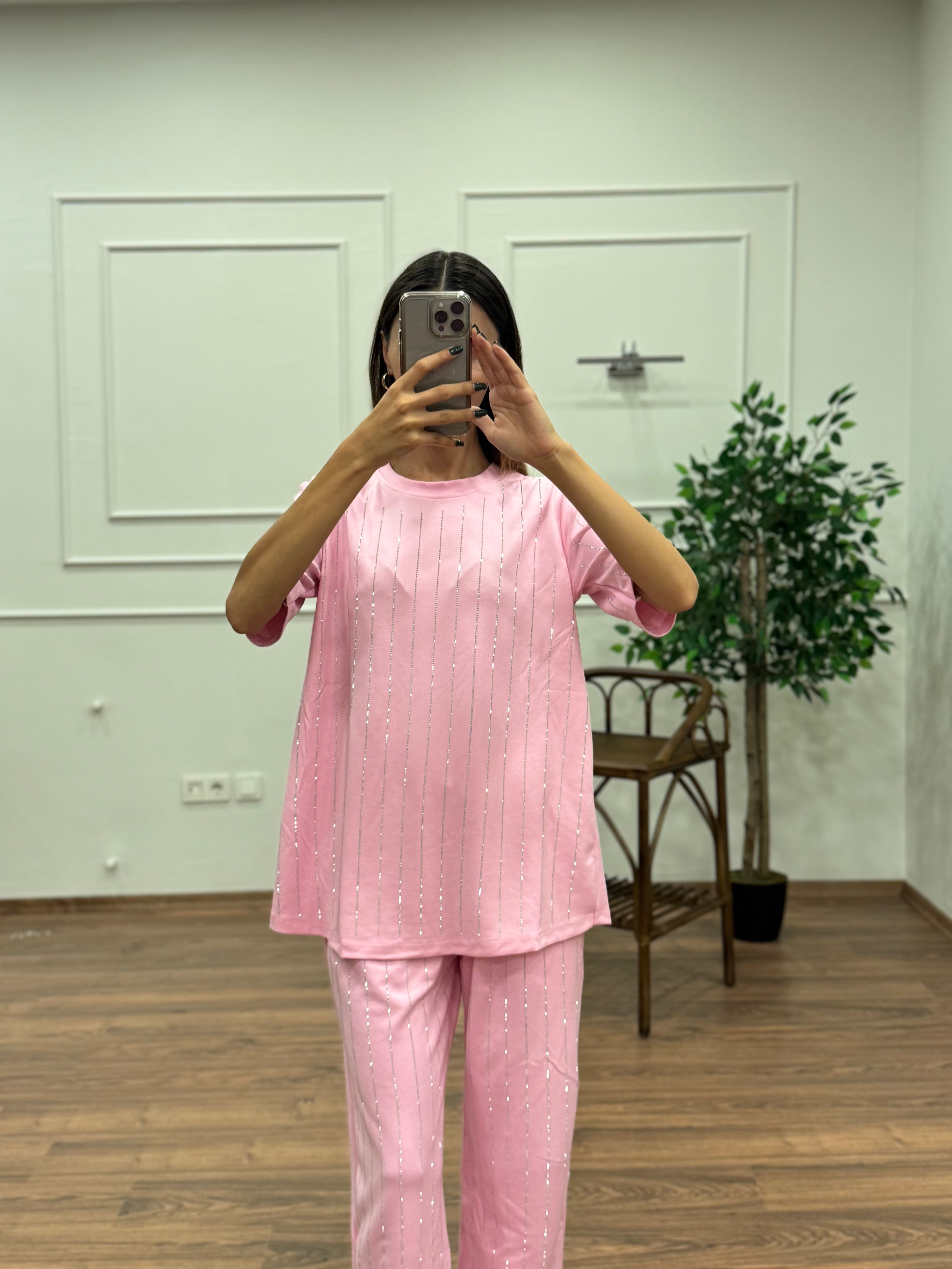 Oys Çizgi Desen Taş Baskı Pembe Bluz Pantolon Takım