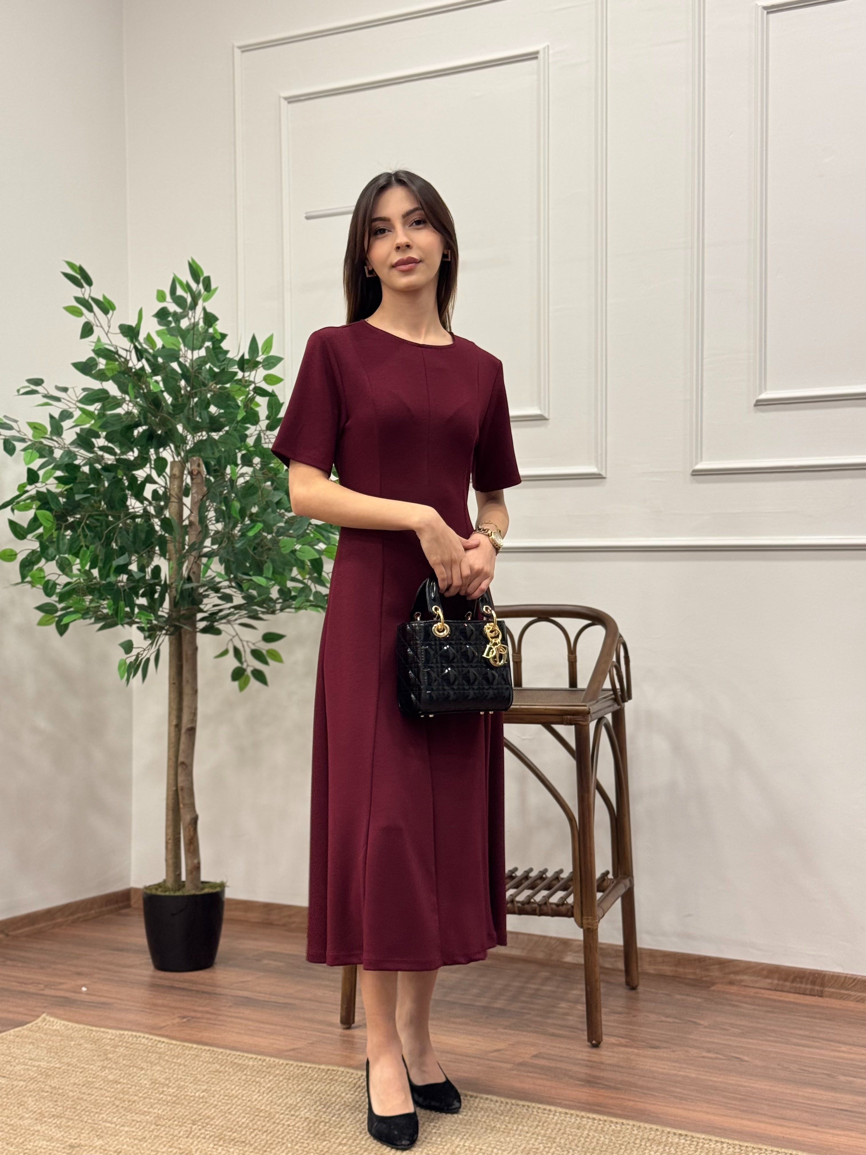 Oysh Önü Garnili Bordo Kloş Elbise