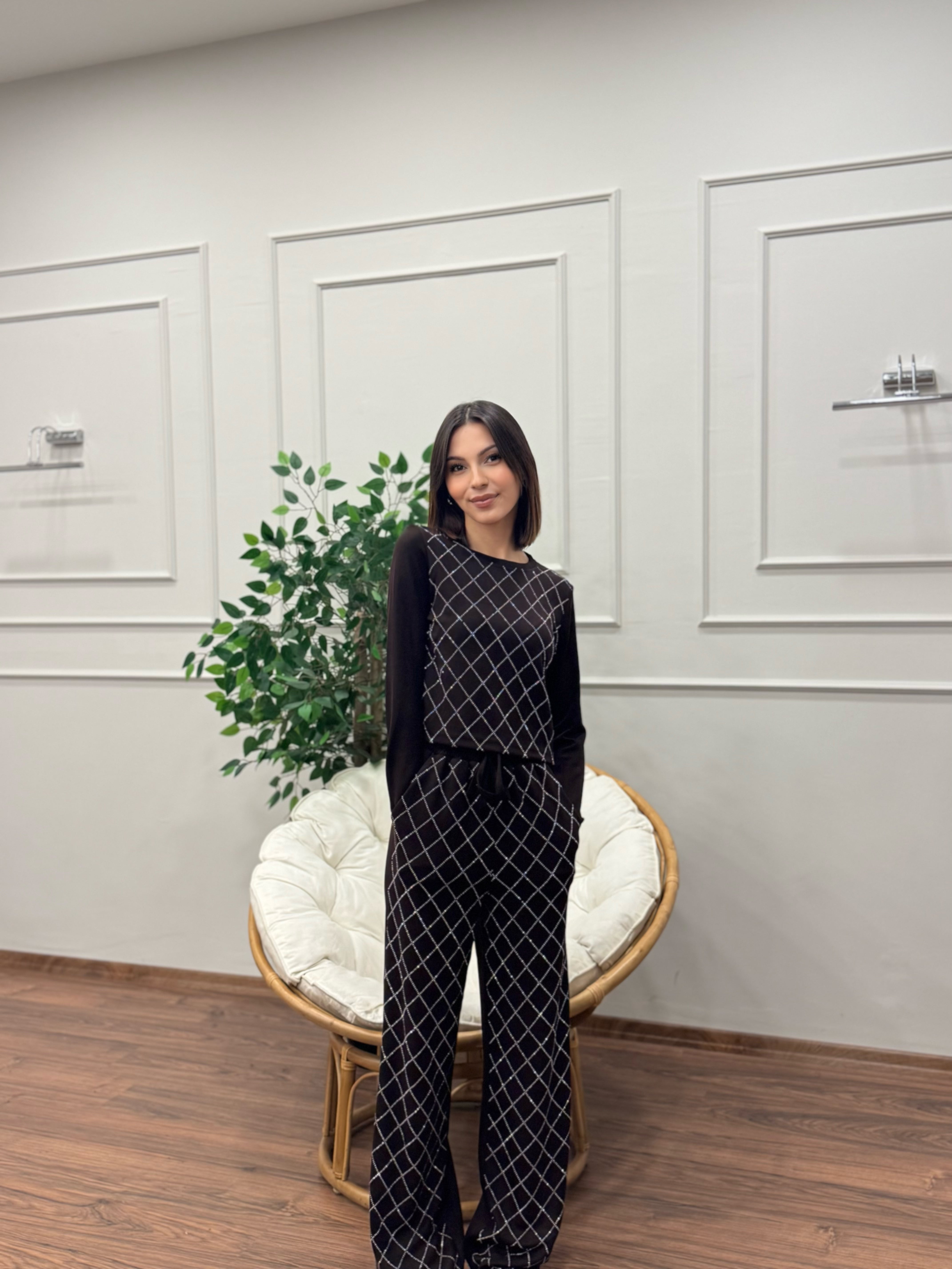 Moly Baklava Desen Taşlı Kahverengi Crop Pantolon Takım