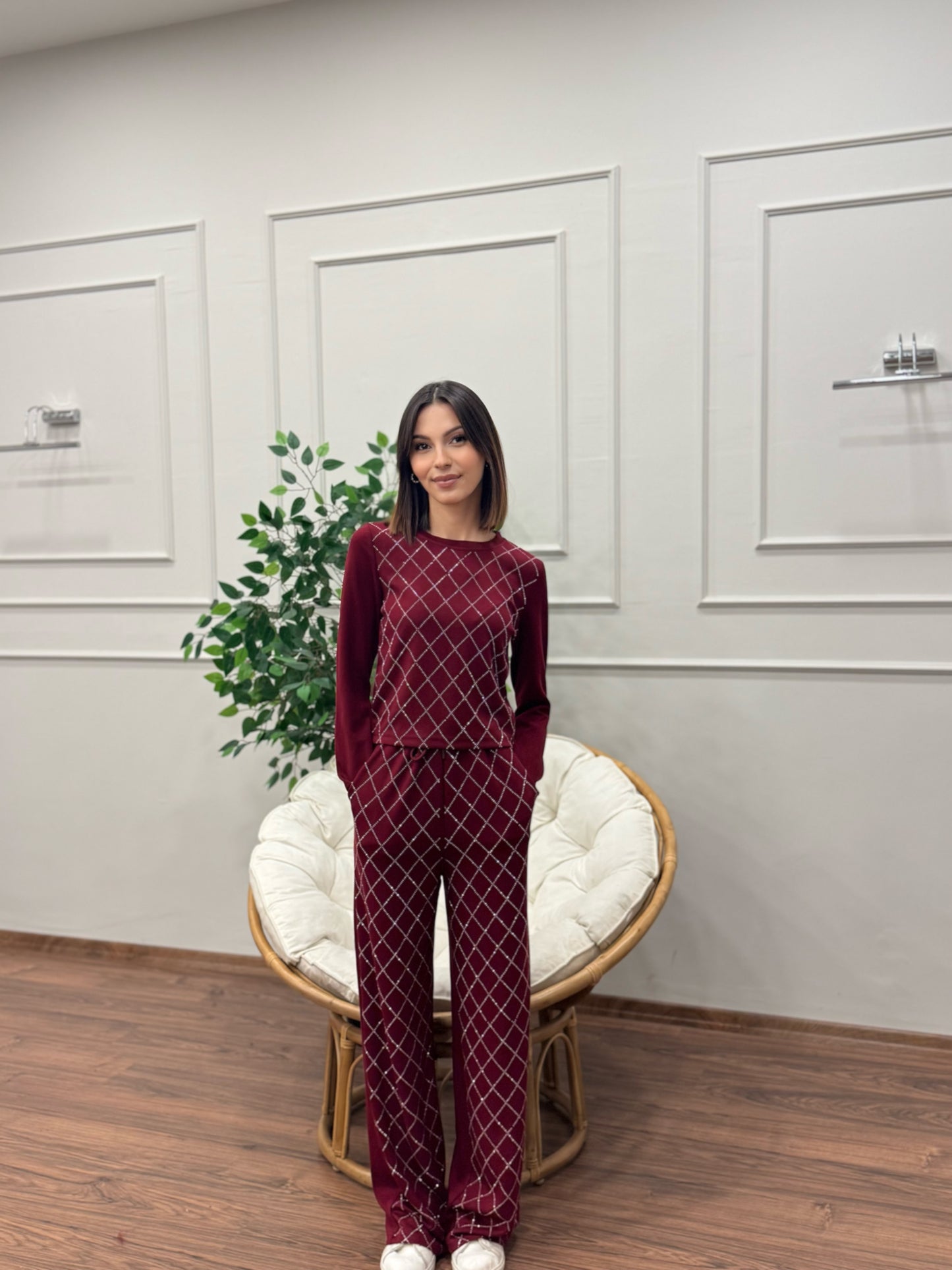 Moly Baklava Desen Taşlı Bordo Crop Pantolon Takım