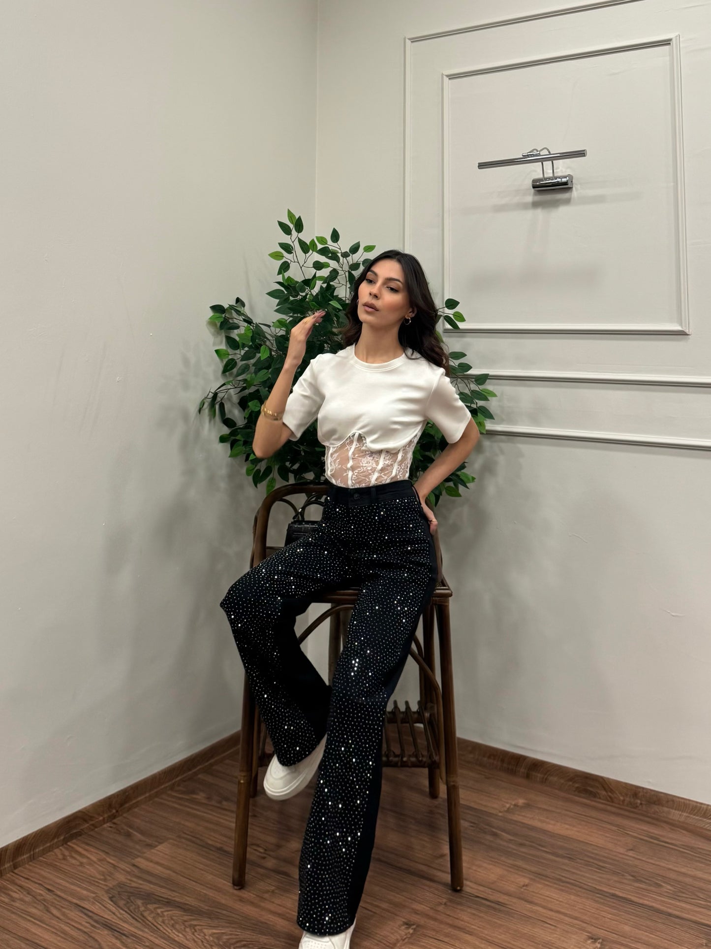 Premium Sıkı Taşlı Siyah Jean