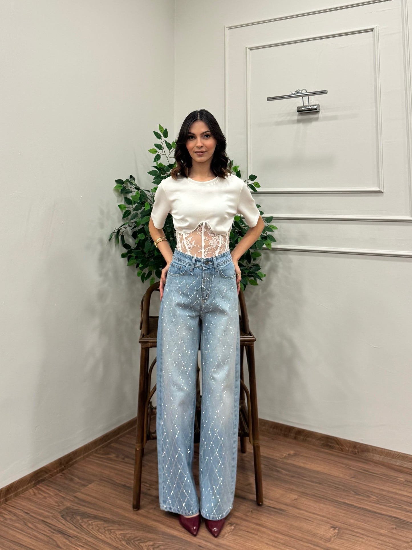 Premium Baklava Desen Taşlı Jean