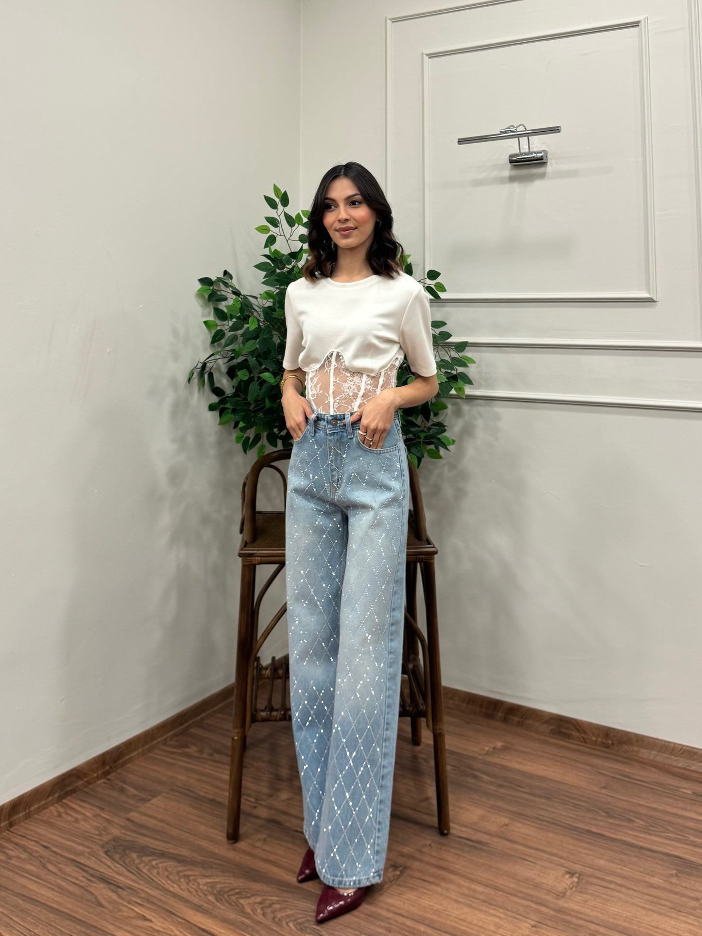 Premium Baklava Desen Taşlı Jean