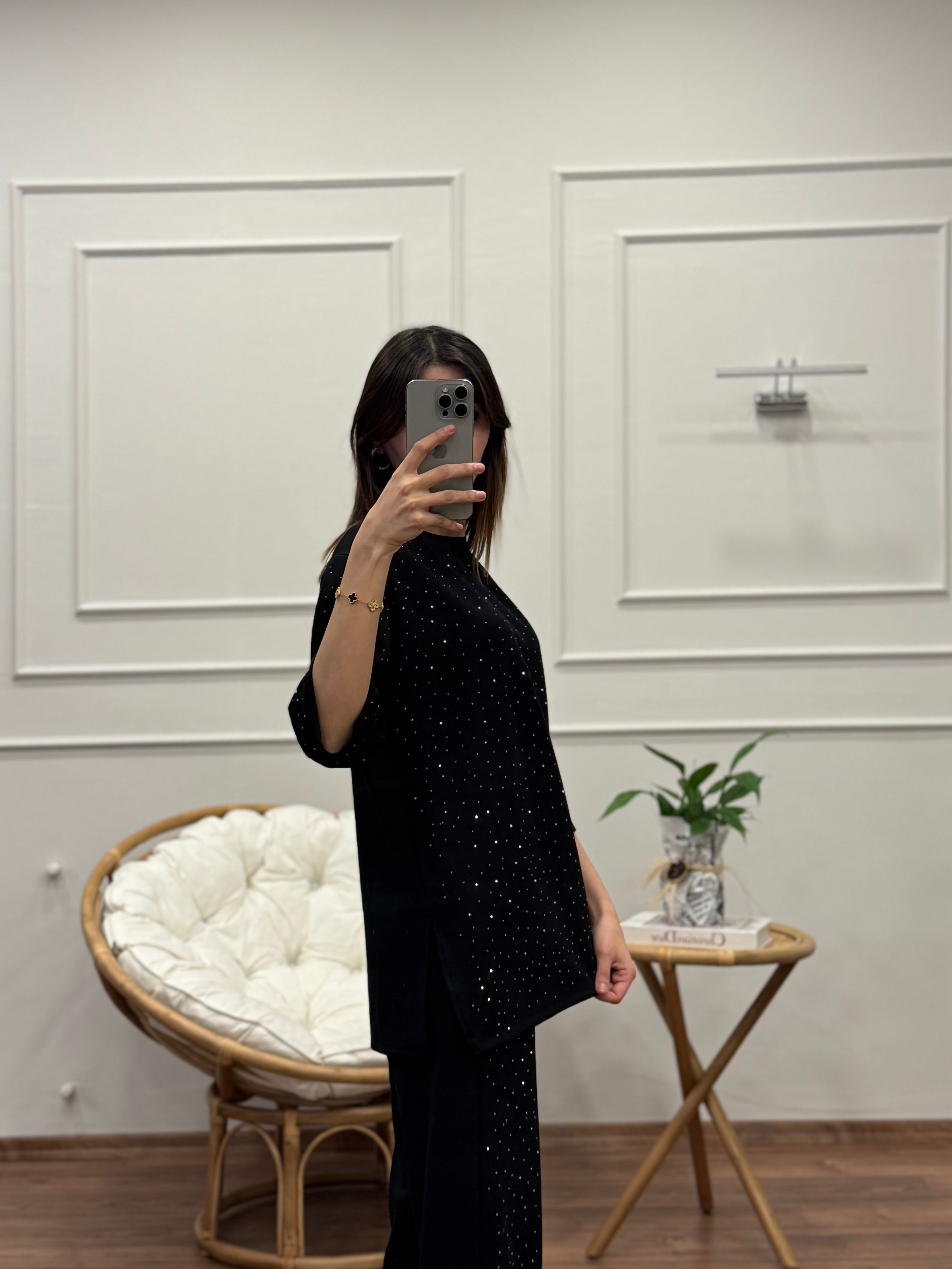 Oys Taş Baskı Siyah Fakir Kol Bluz Pantolon Takım