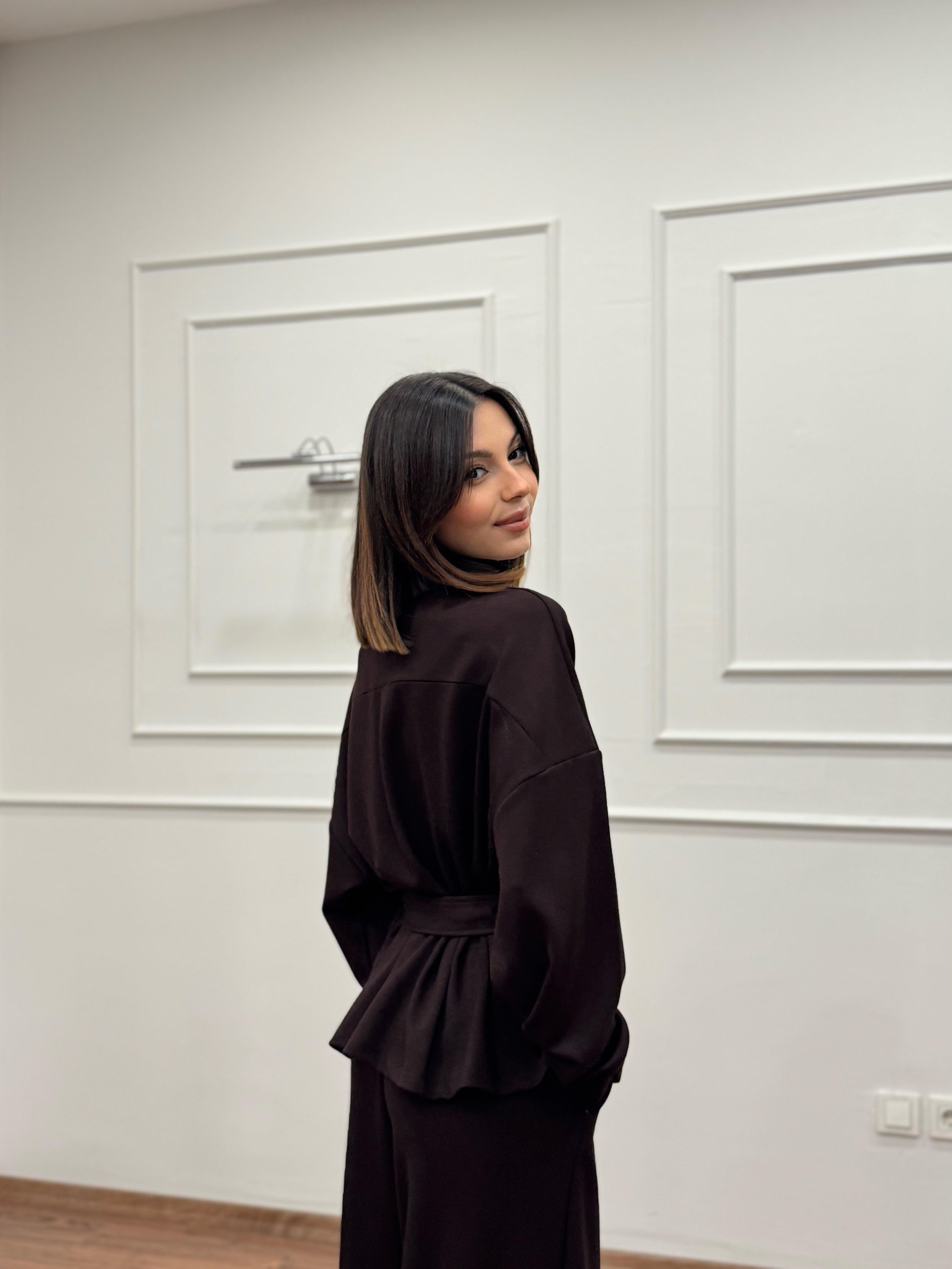 Alya Kahverengi Ceket Pantolon Takım